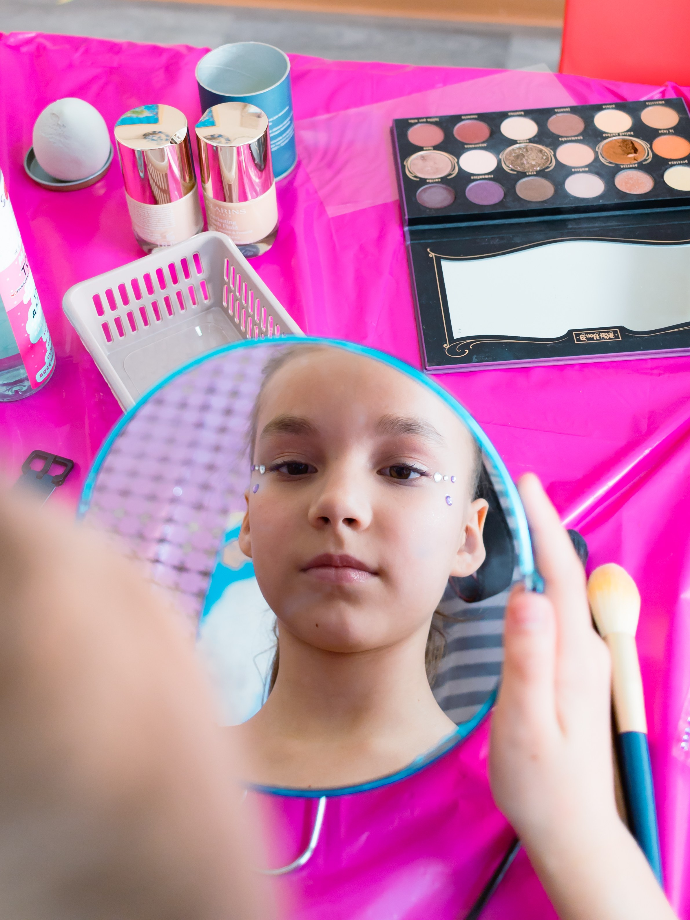 Мастер-класс макияжа на день рождения. Школа для девочек во Владивостоке — Само Совершенство