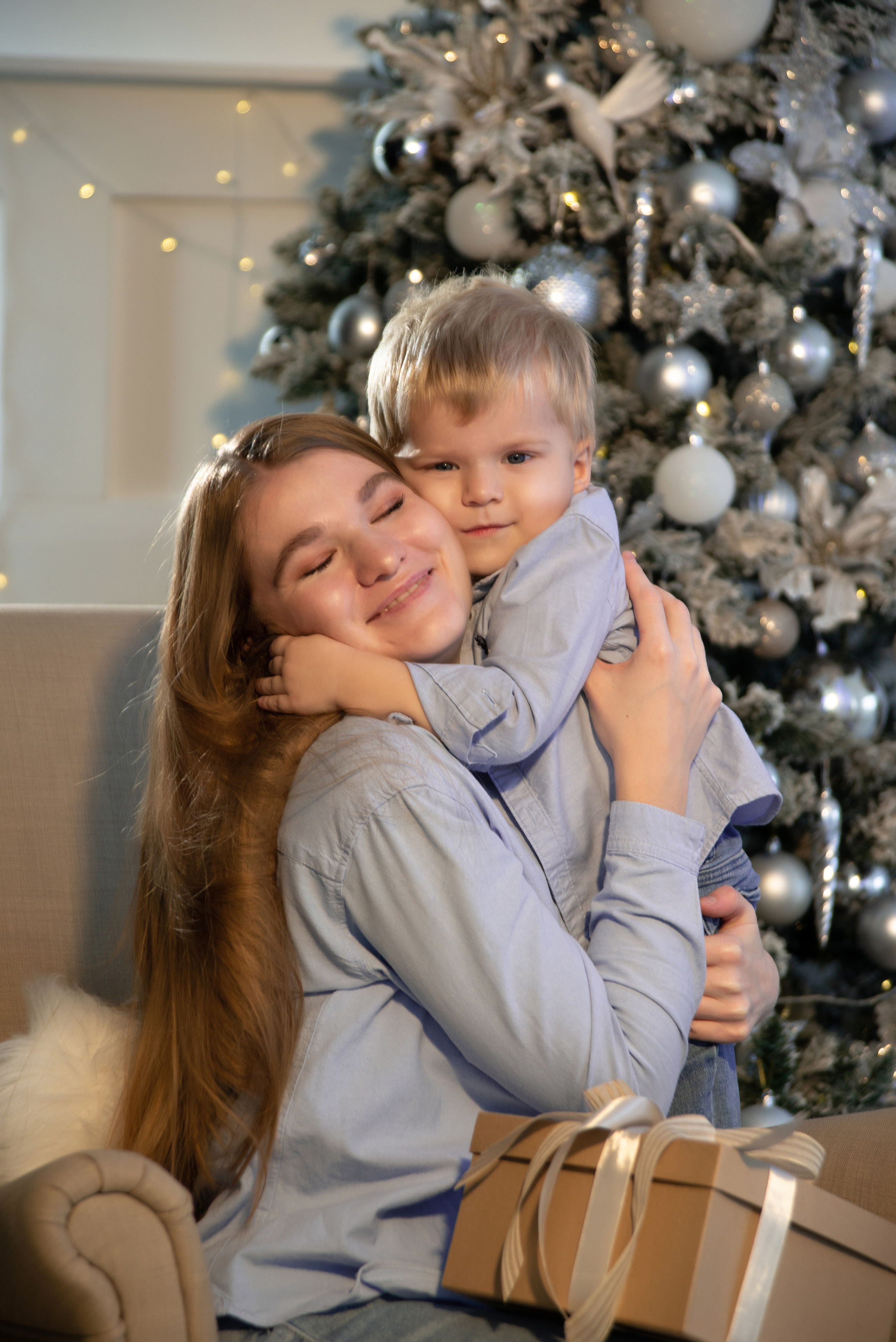 Новогодний. Фотограф Татьяна Ульянова. Съёмка выписки из роддома, Таинства Крещения