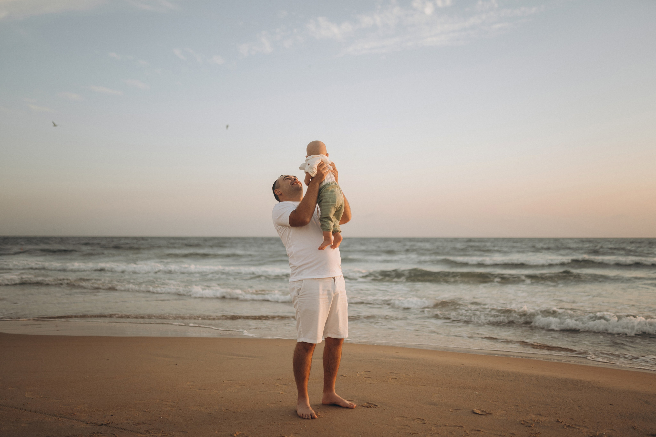Съёмка семьи в Новороссийске – кадры с морским бризом, фотограф Новороссийск