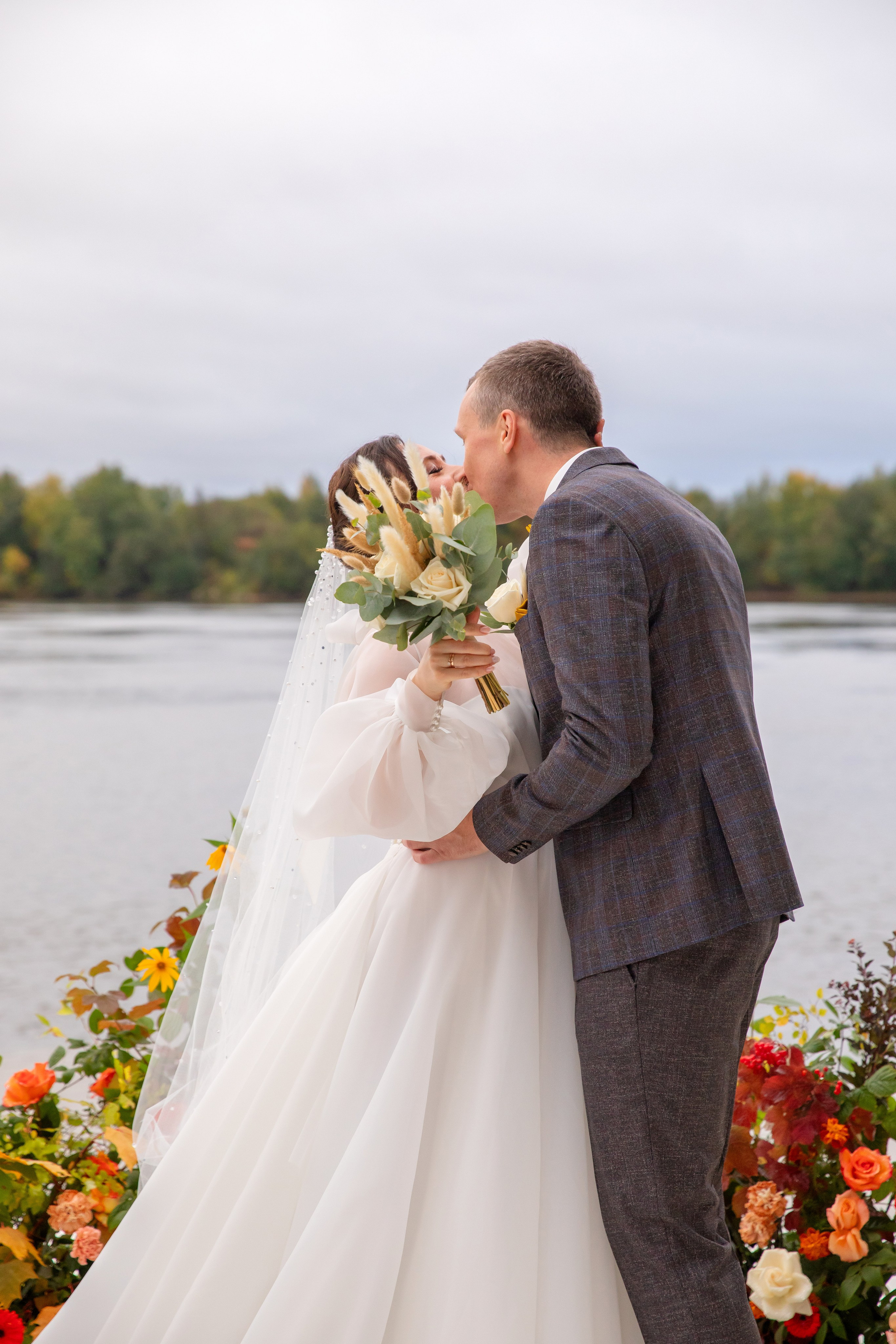 Осенью. Свадебный и семейный фотограф в Санкт- Петербурге Гугучкина Полина