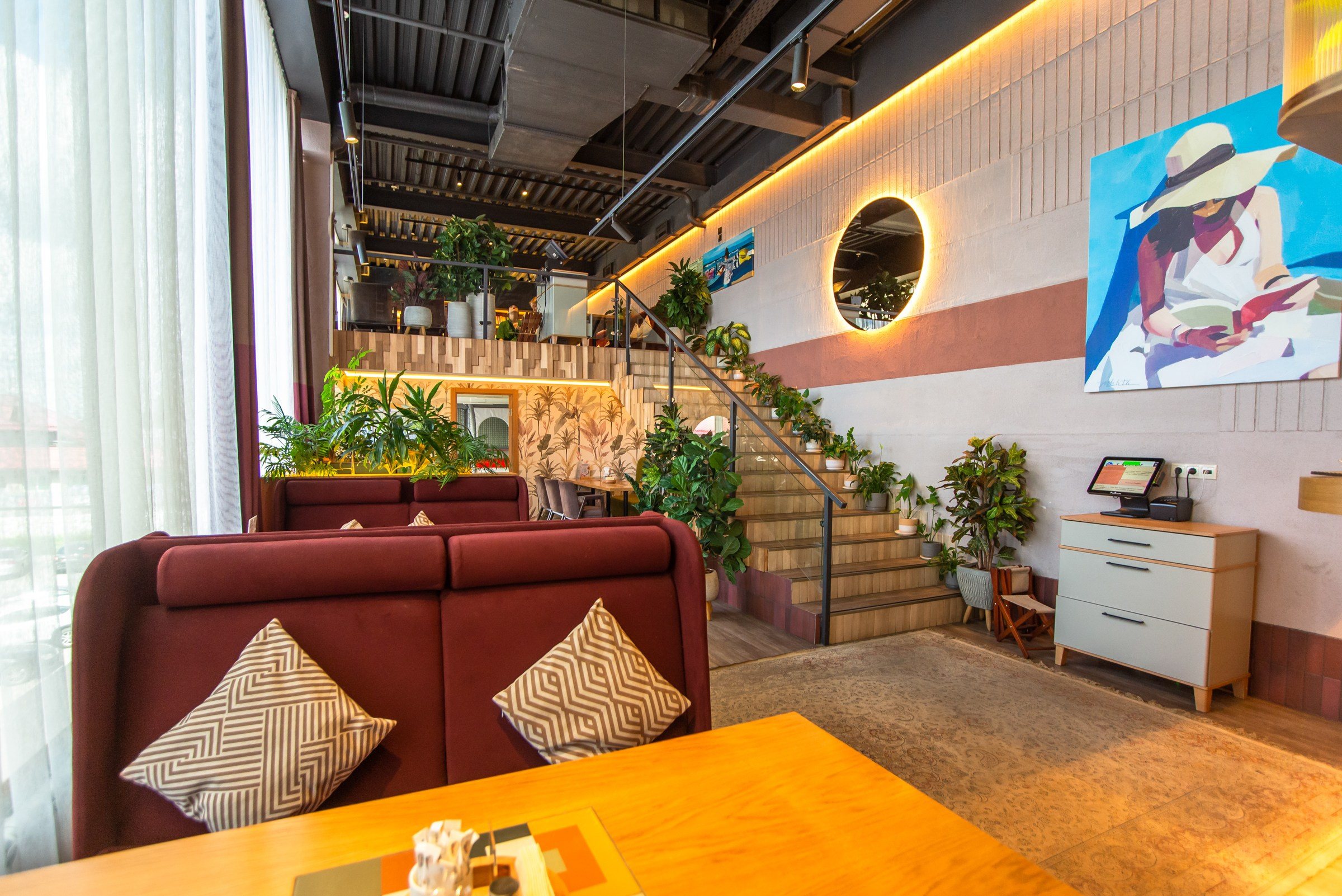 Своя Компания. Профессиональный фотограф в Екатеринбурге Ирина Смирнова