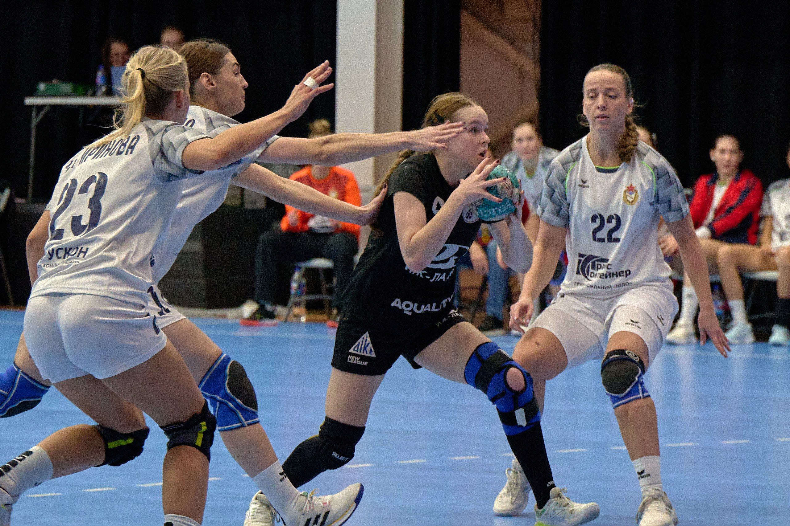 Гандбол. OLIMPBET Суперлига. «Университет» — «ЦСКА». Спортивный репортажный фотограф в Ижевске Сергей Мерзляков