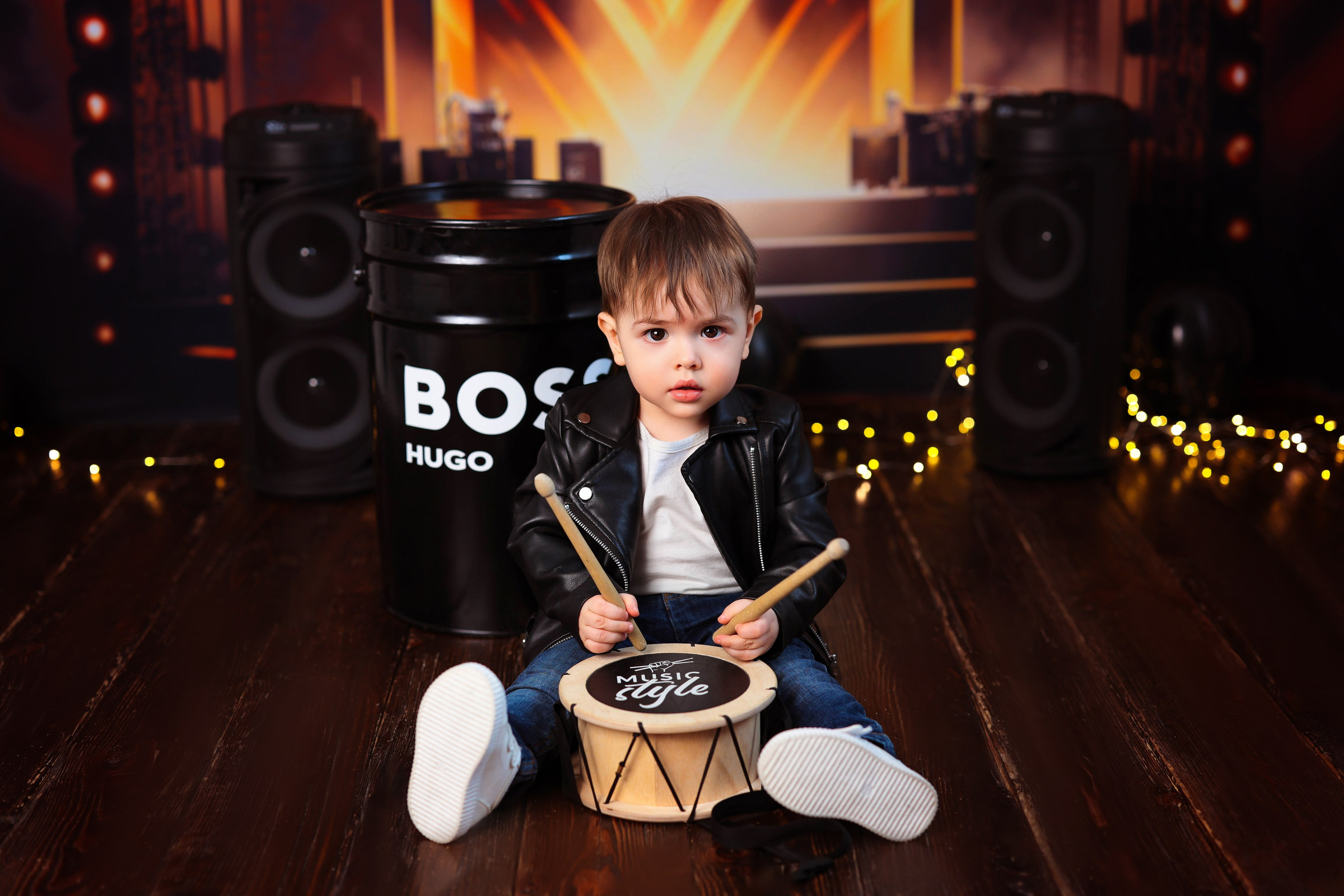 Мальчишки Антураж