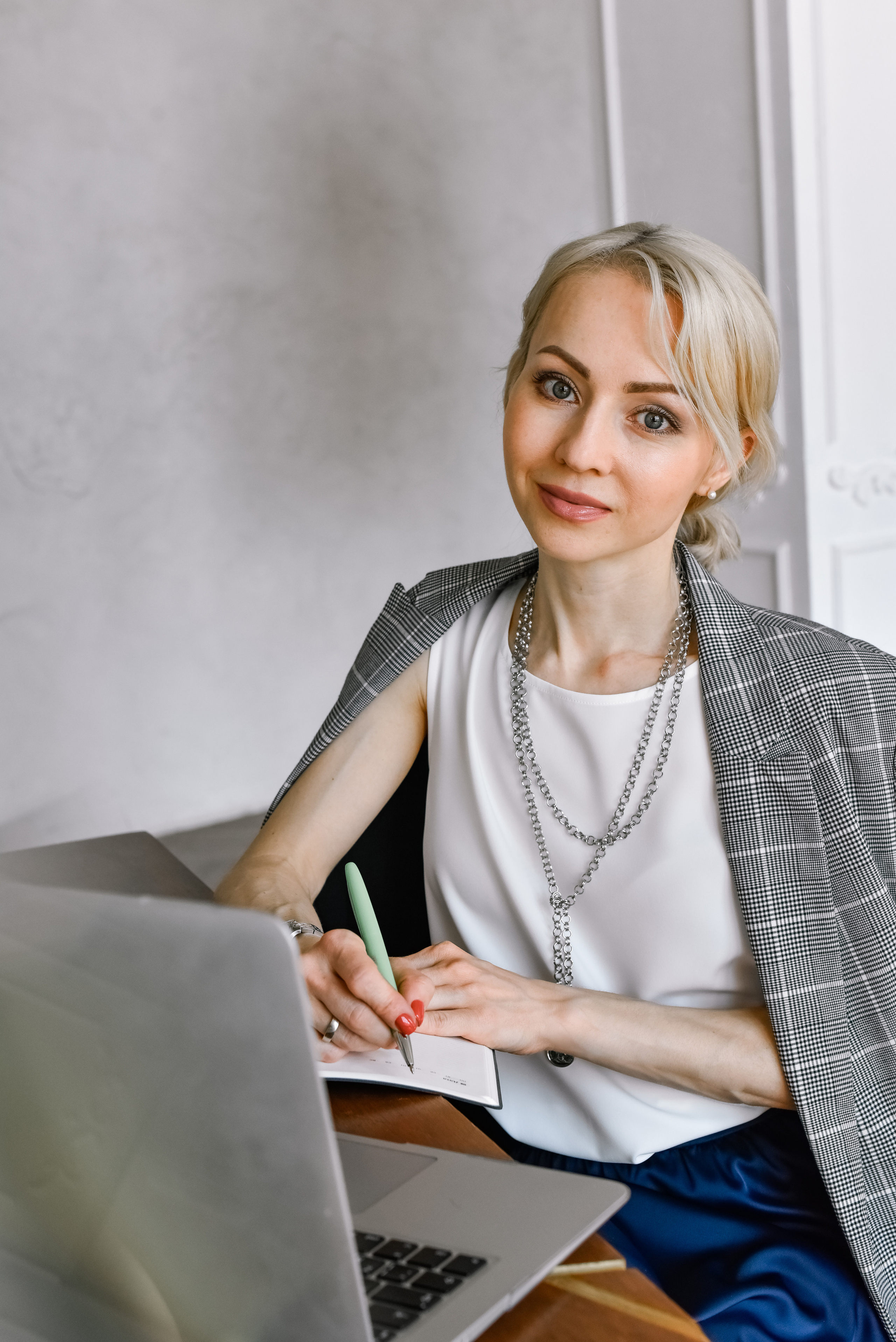 Семья Лаши и Яны