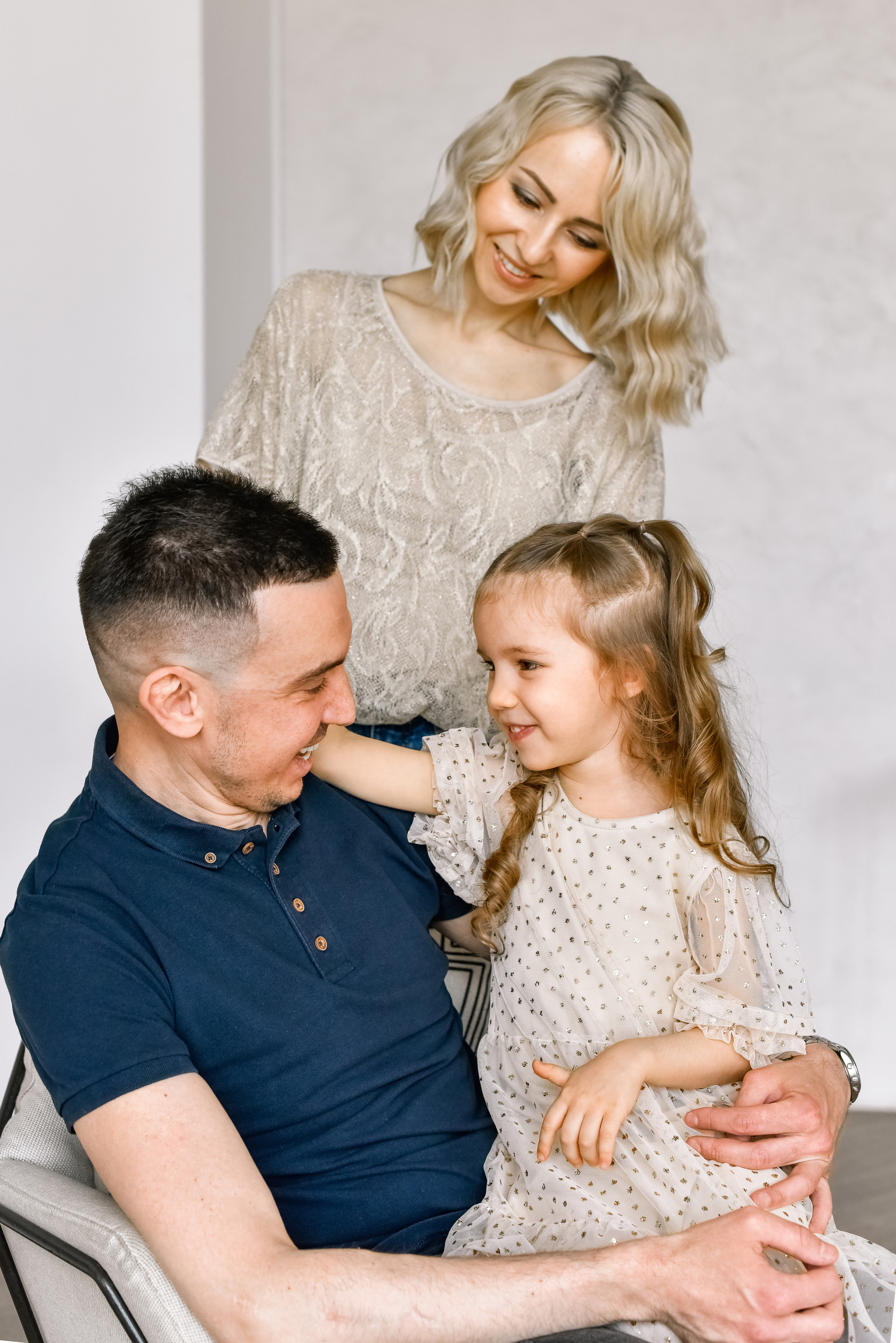 Семья Лаши и Яны