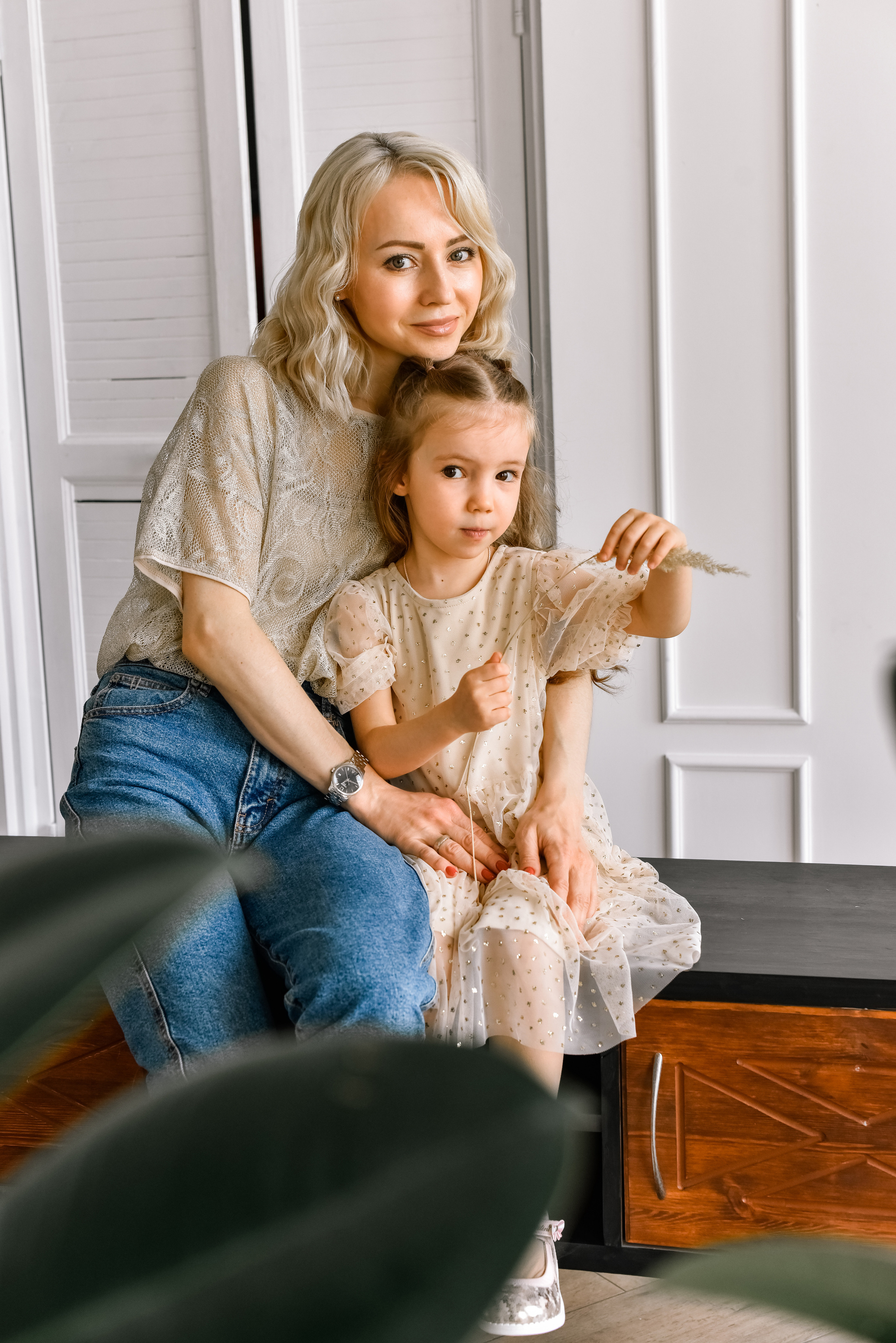 Семья Лаши и Яны