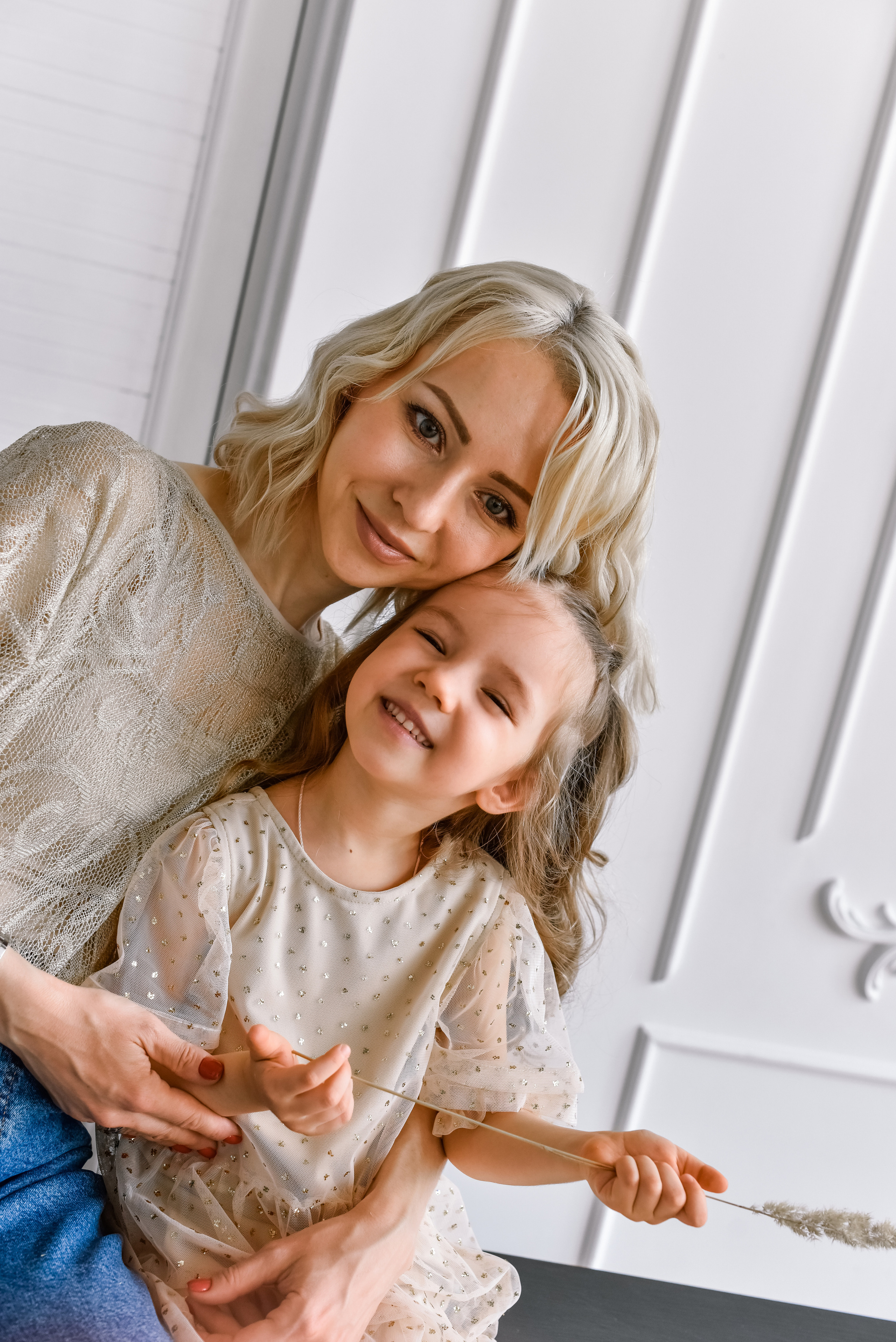 Семья Лаши и Яны