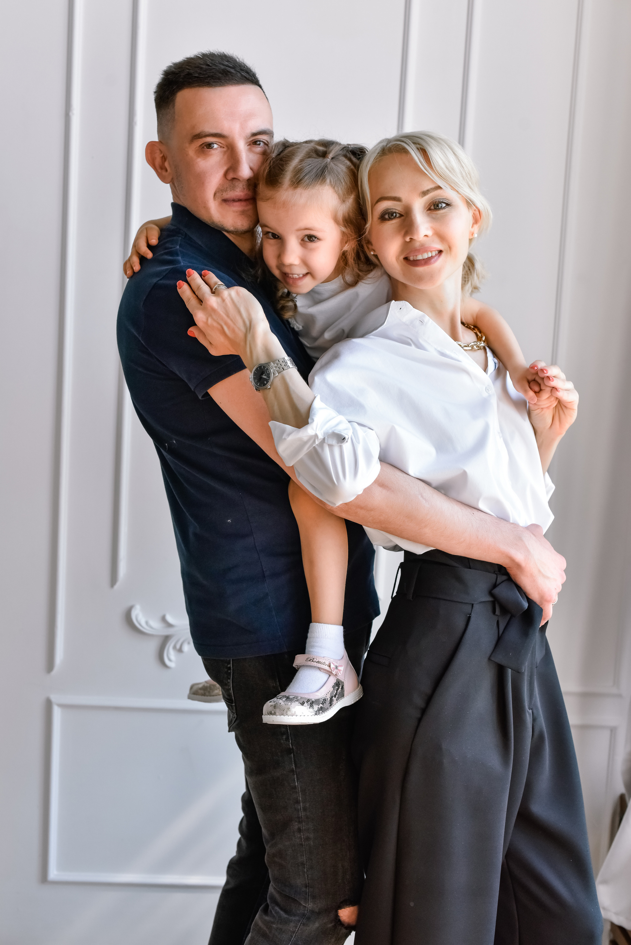 Семья Лаши и Яны