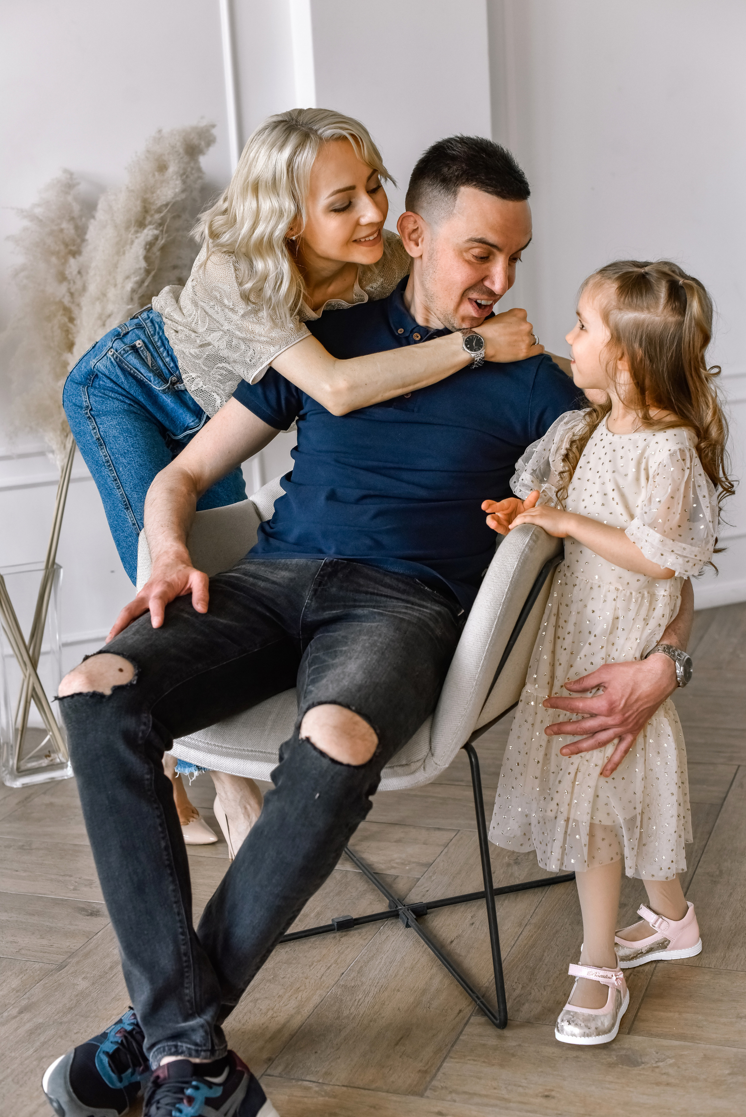 Семья Лаши и Яны