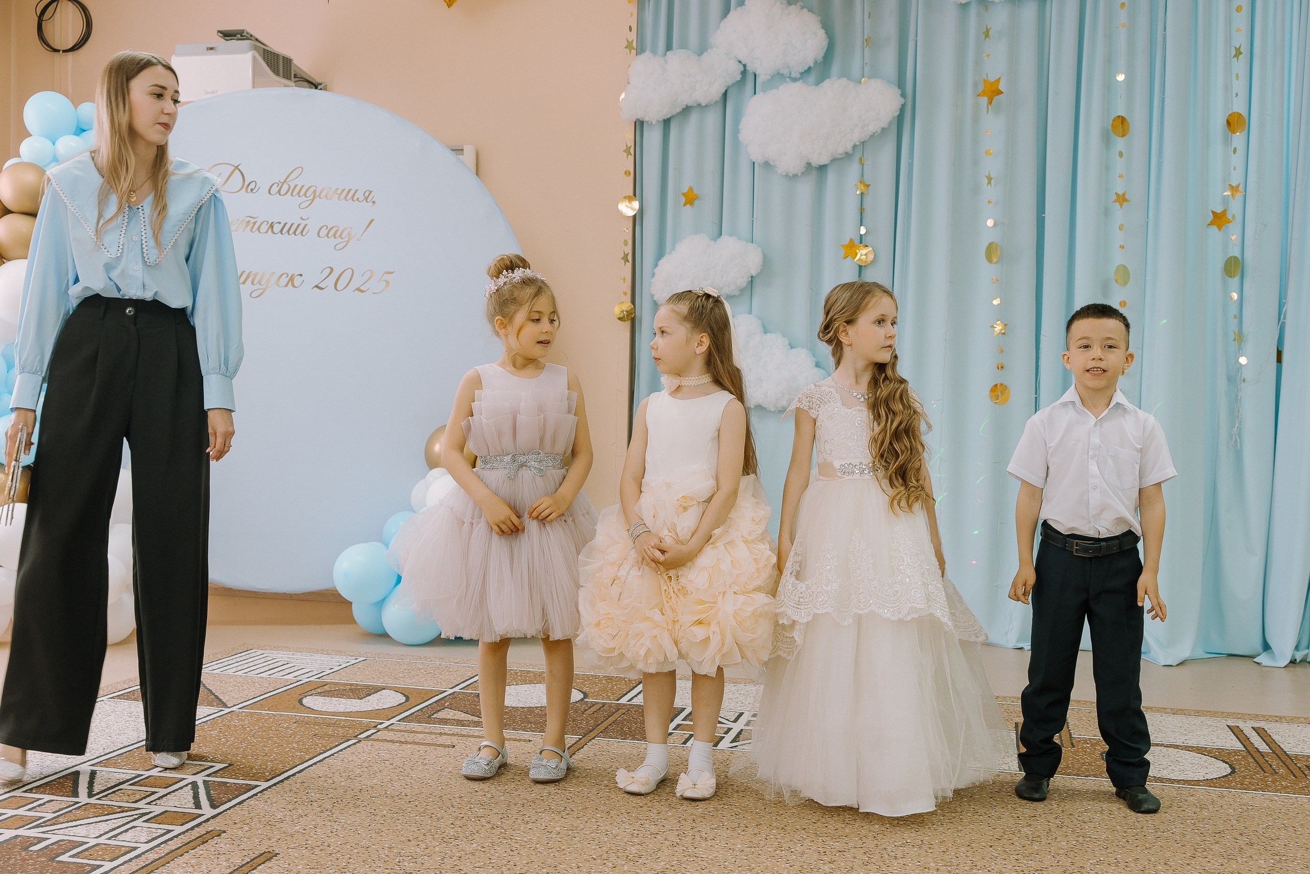 Выпускной в ДС -29. Выпускные альбомы Натальи Бутко: Новороссийск, Анапа, Геленджик