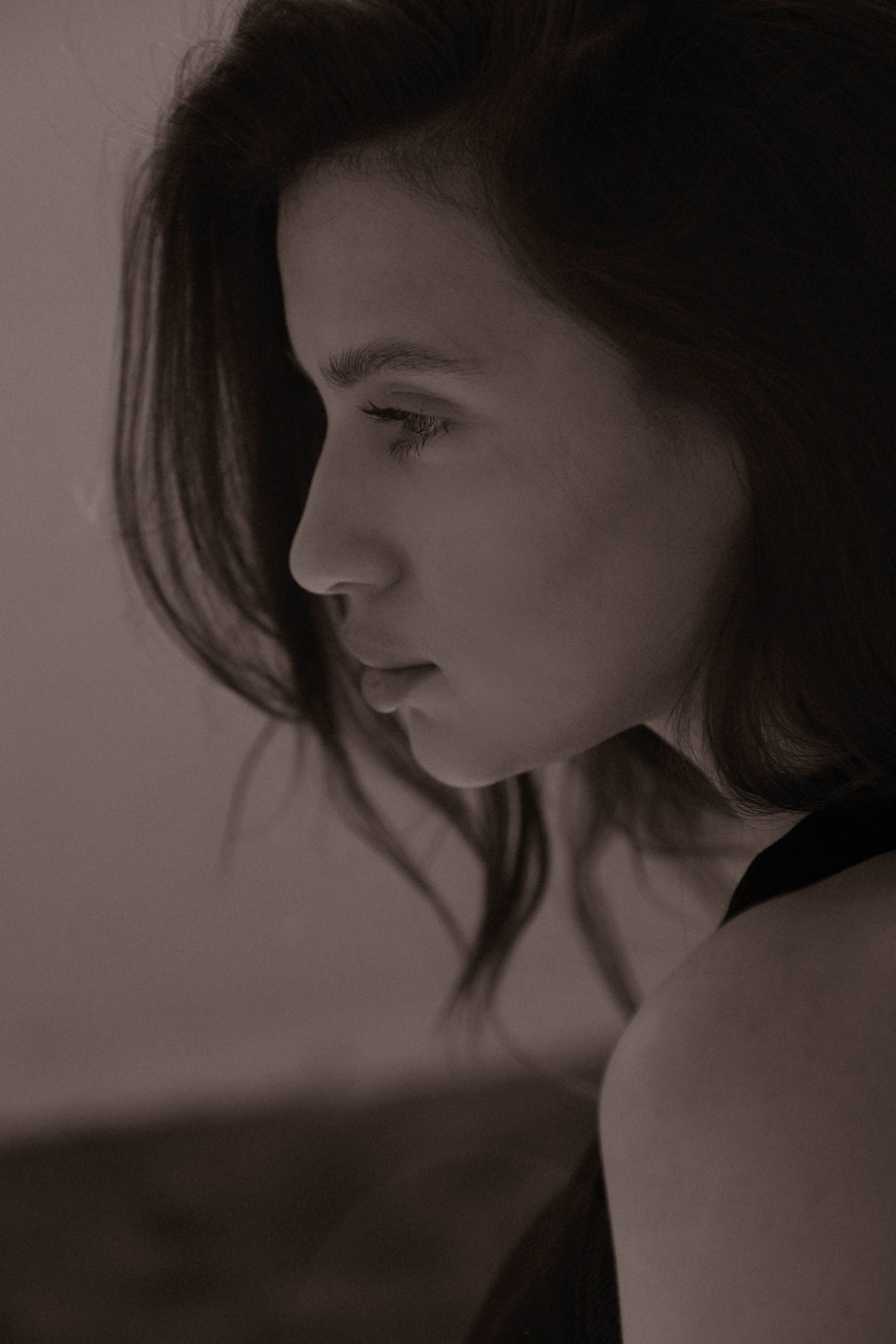 Ксюша. Минимализм, портреты в студии. Фотограф Ксения Третьякова, Санкт-Петербург