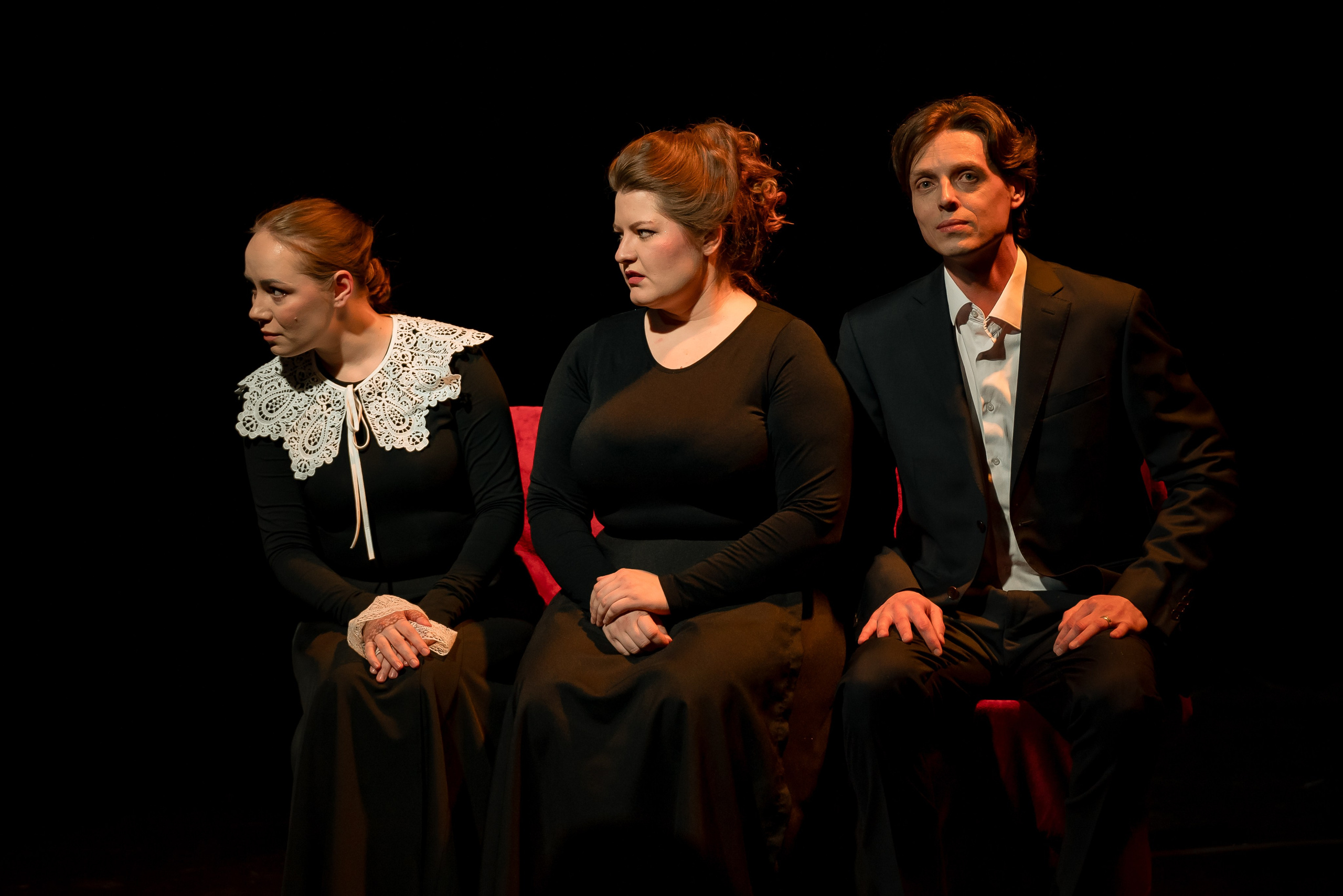 Около театральные истории. Фотограф Карина Шарова Москва