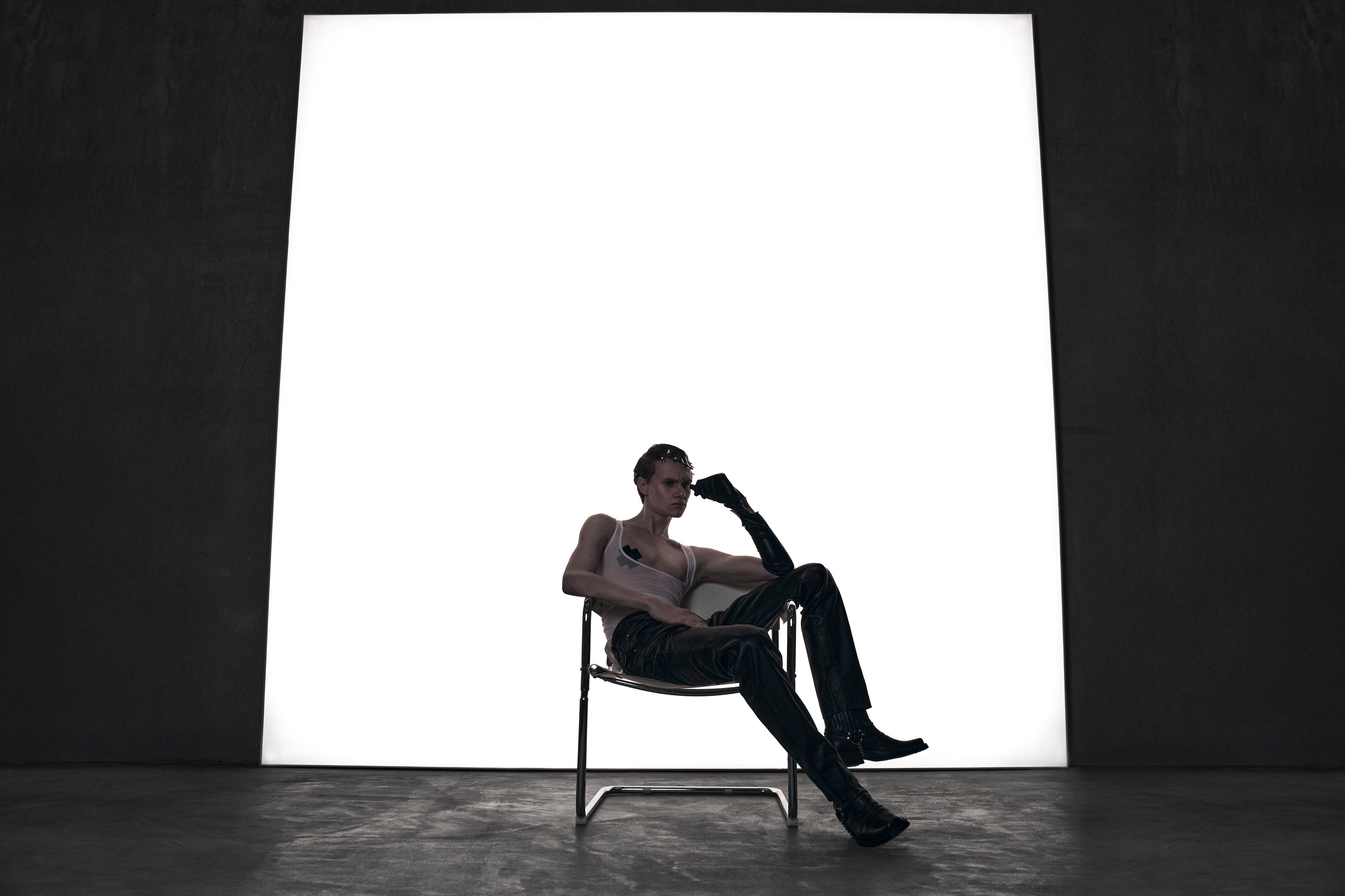 Kosty_chet_. Jonyiti