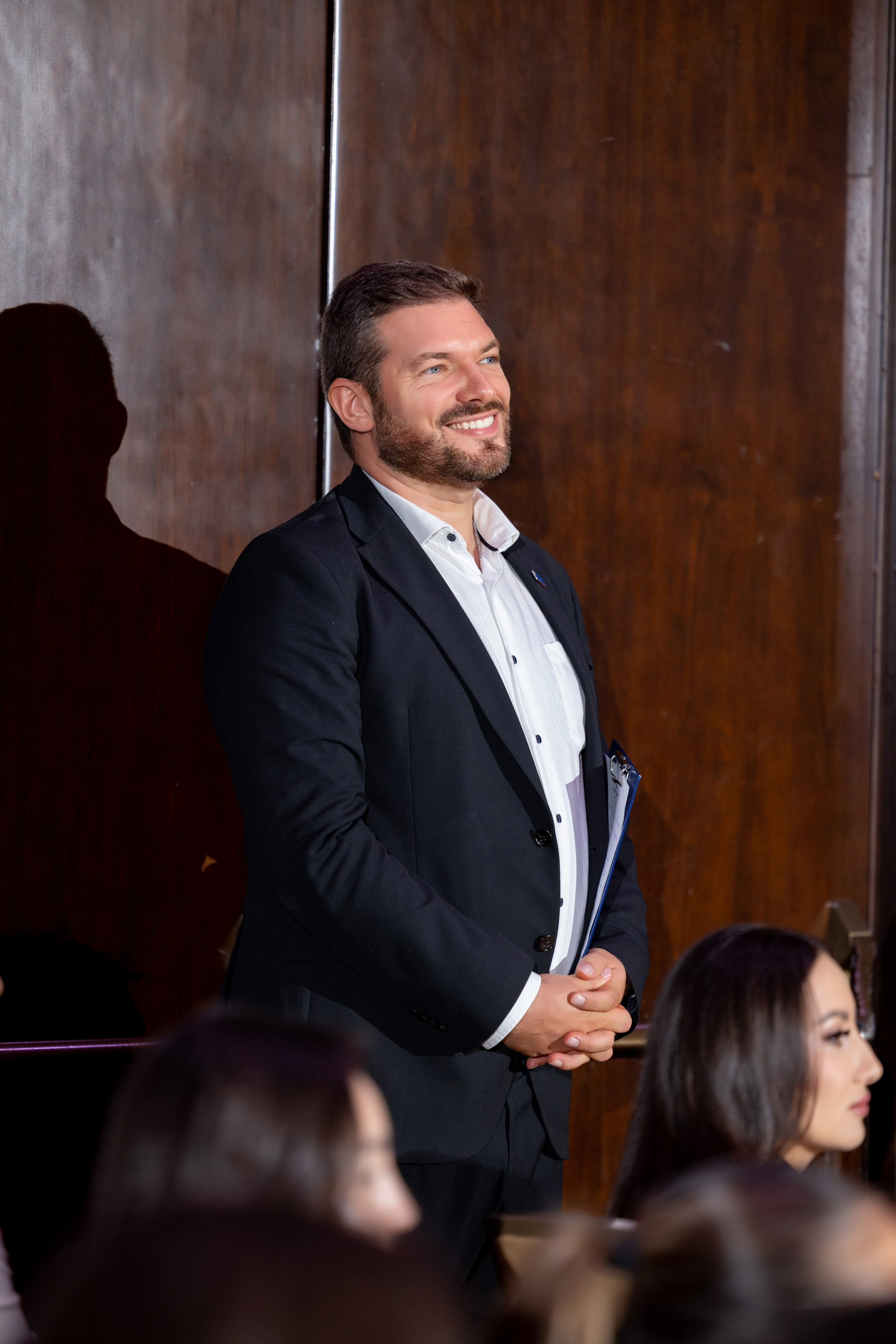 Тренинг Visa & Halyk Bank. Кристина Шнайдер репортажный фотограф Алматы