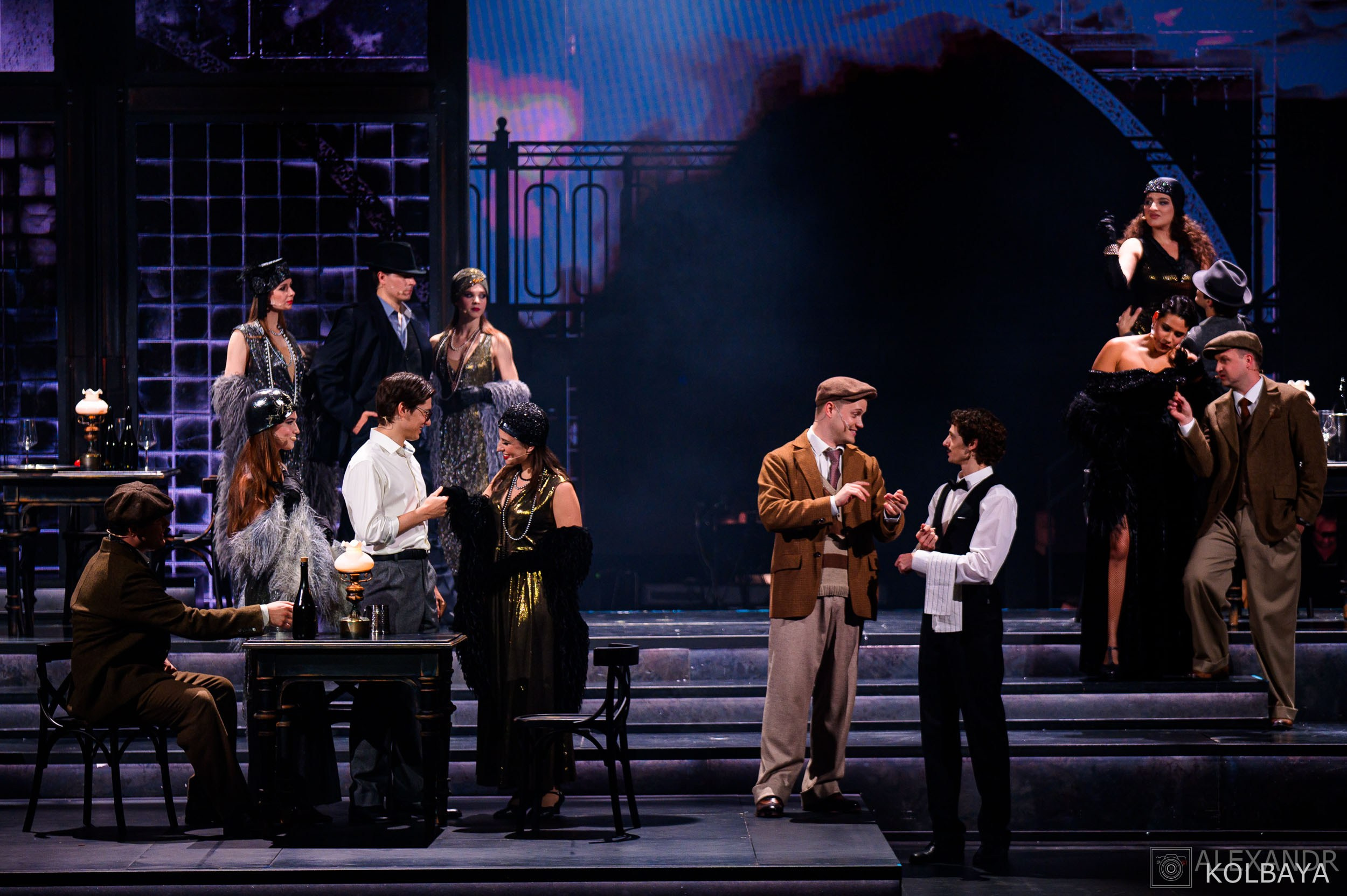 Фоторепортаж с мюзикла Вальс-Бостон 18 сентября 2025 года. Концертный и театральный репортажный фотограф в Москве Александр Колбая