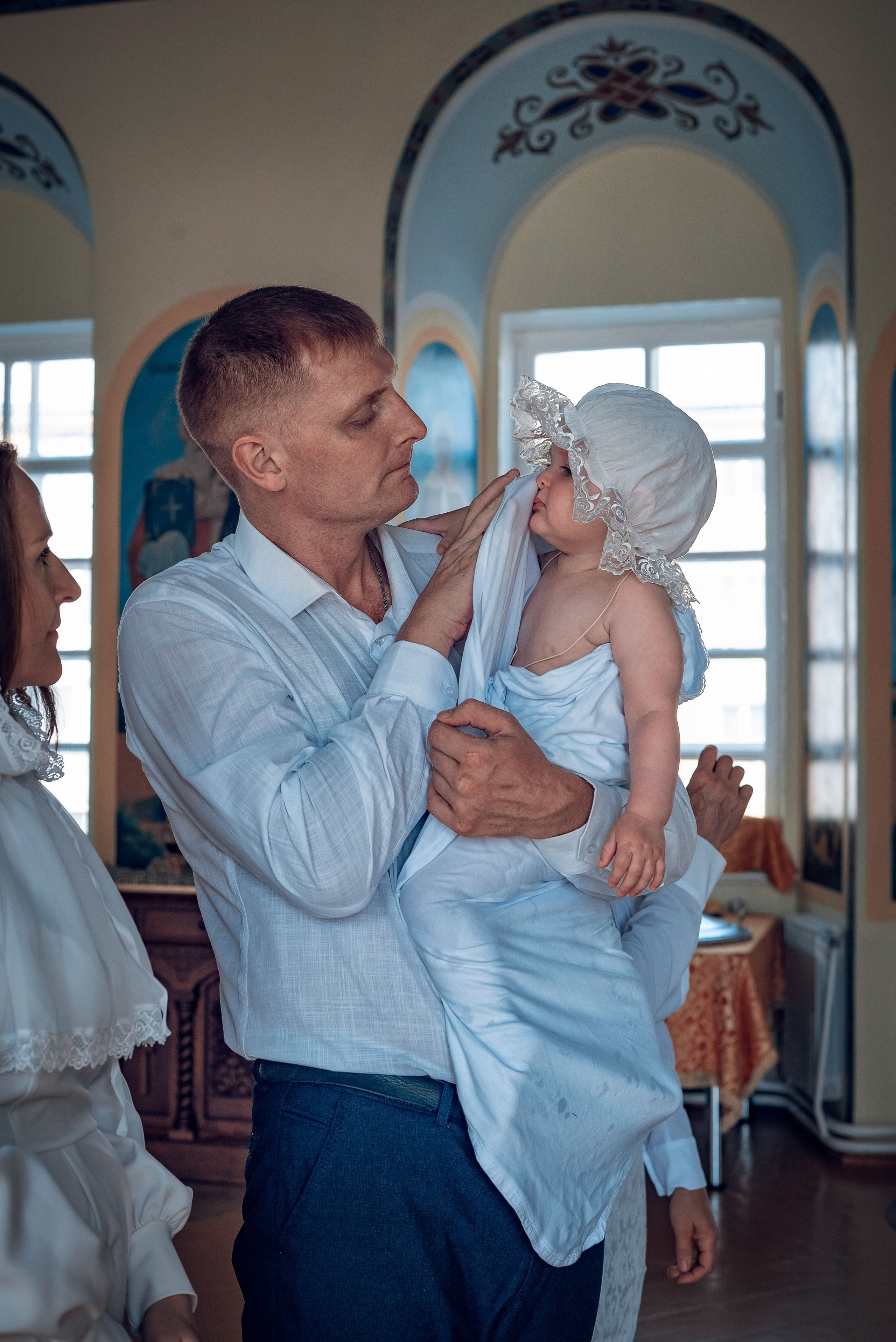 Съемка таинства крещения в Красноярске. Фотографы крещения/венчания  Красноярск Татьяна и Вячеслав Переваловы