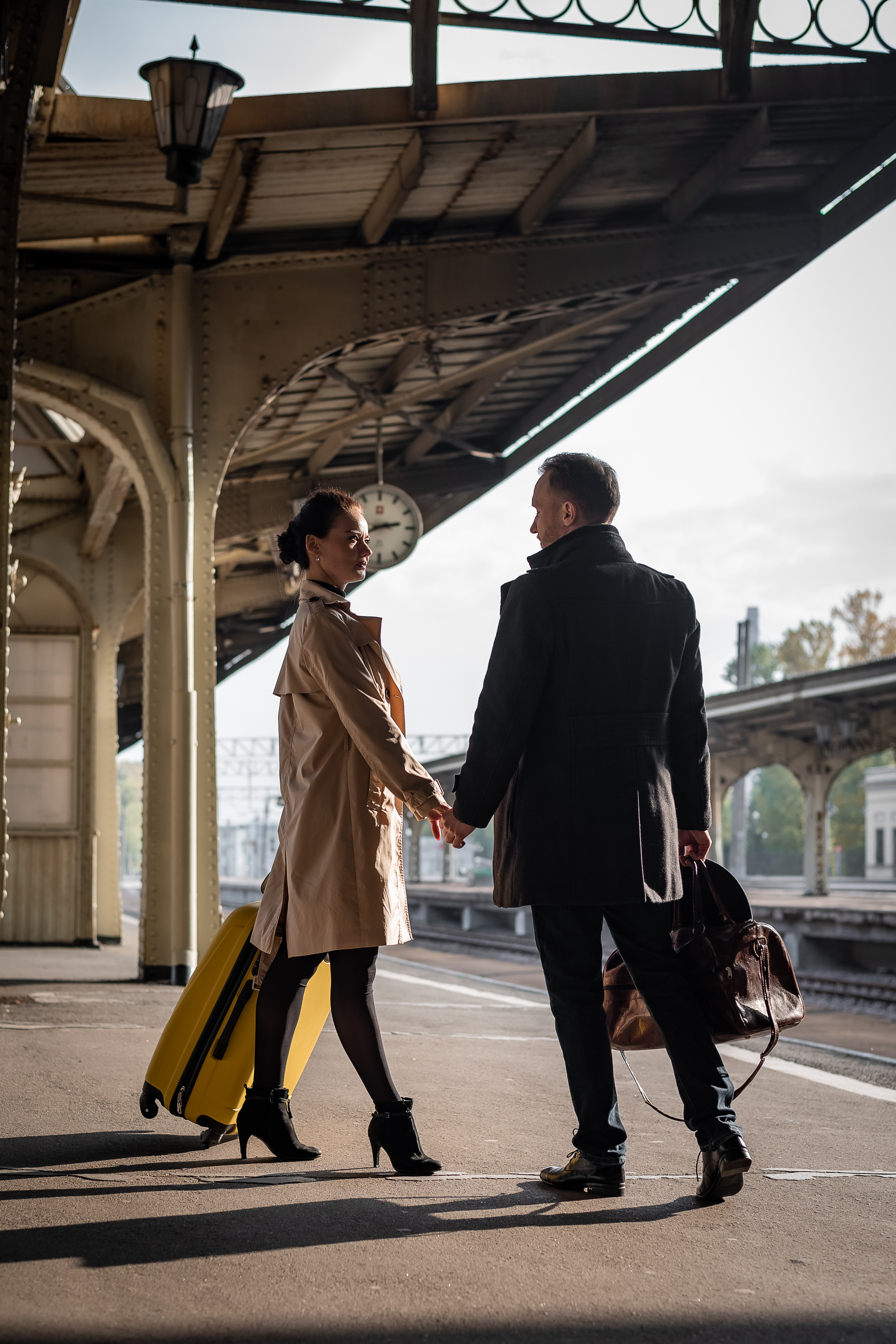 Love Story на Витебском вокзале. КОНТЕНТ |БРЕНД фотограф Санкт-Петербург — Жанна Олтаржевская