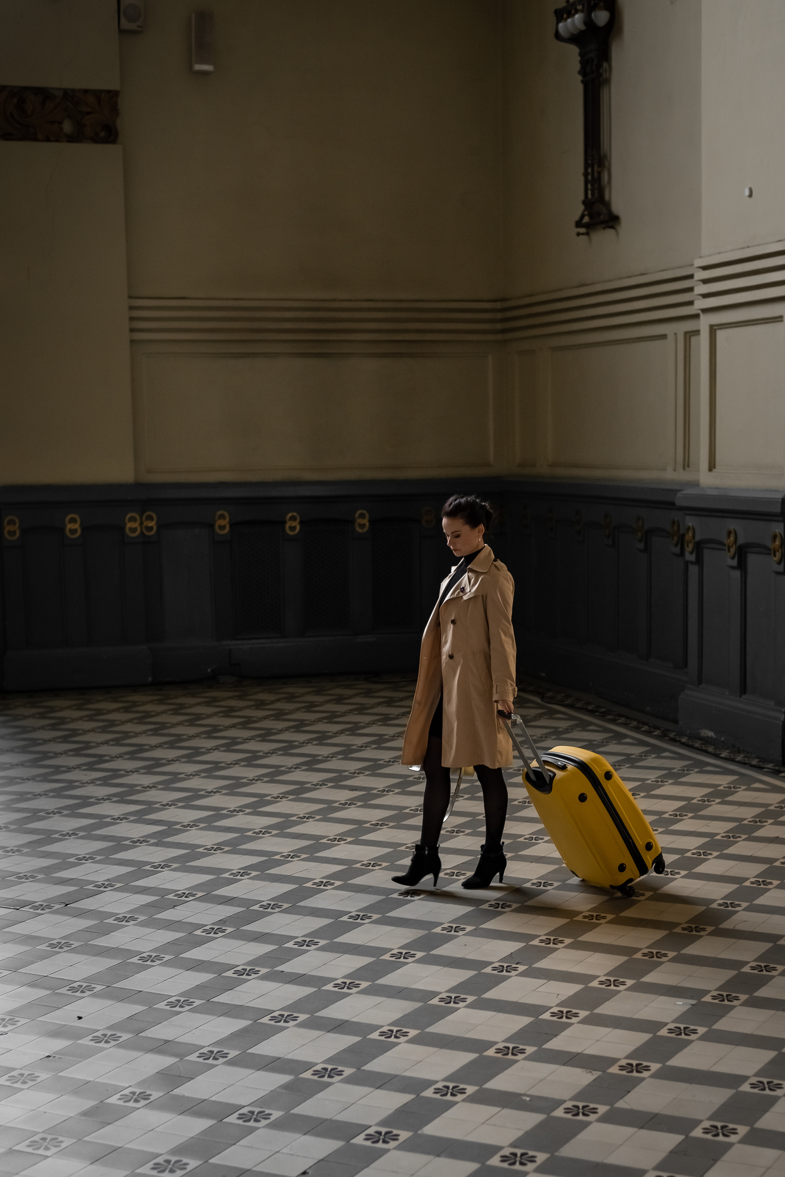 Love Story на Витебском вокзале. КОНТЕНТ |БРЕНД фотограф Санкт-Петербург — Жанна Олтаржевская