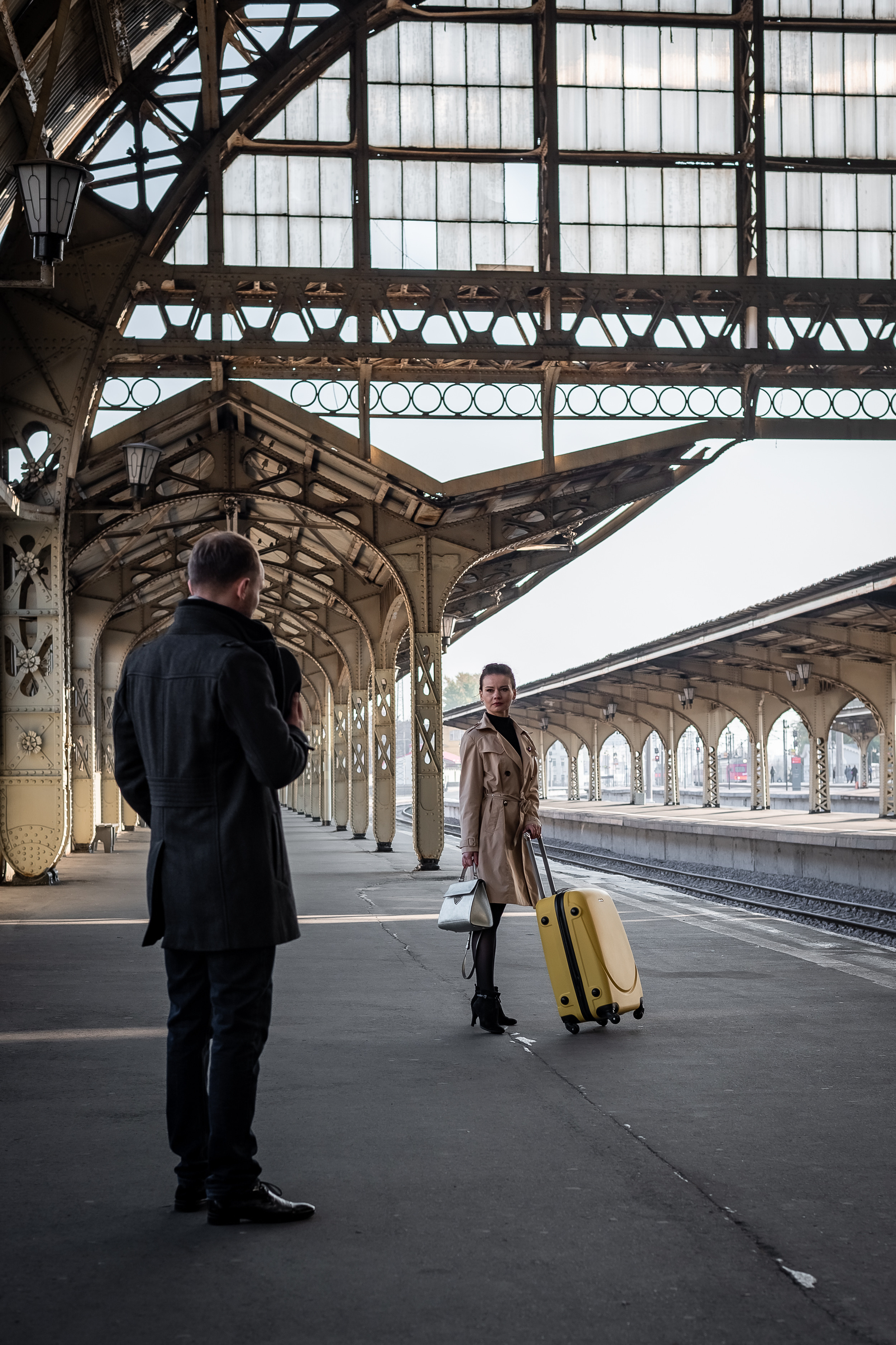 Love Story на Витебском вокзале. КОНТЕНТ |БРЕНД фотограф Санкт-Петербург — Жанна Олтаржевская