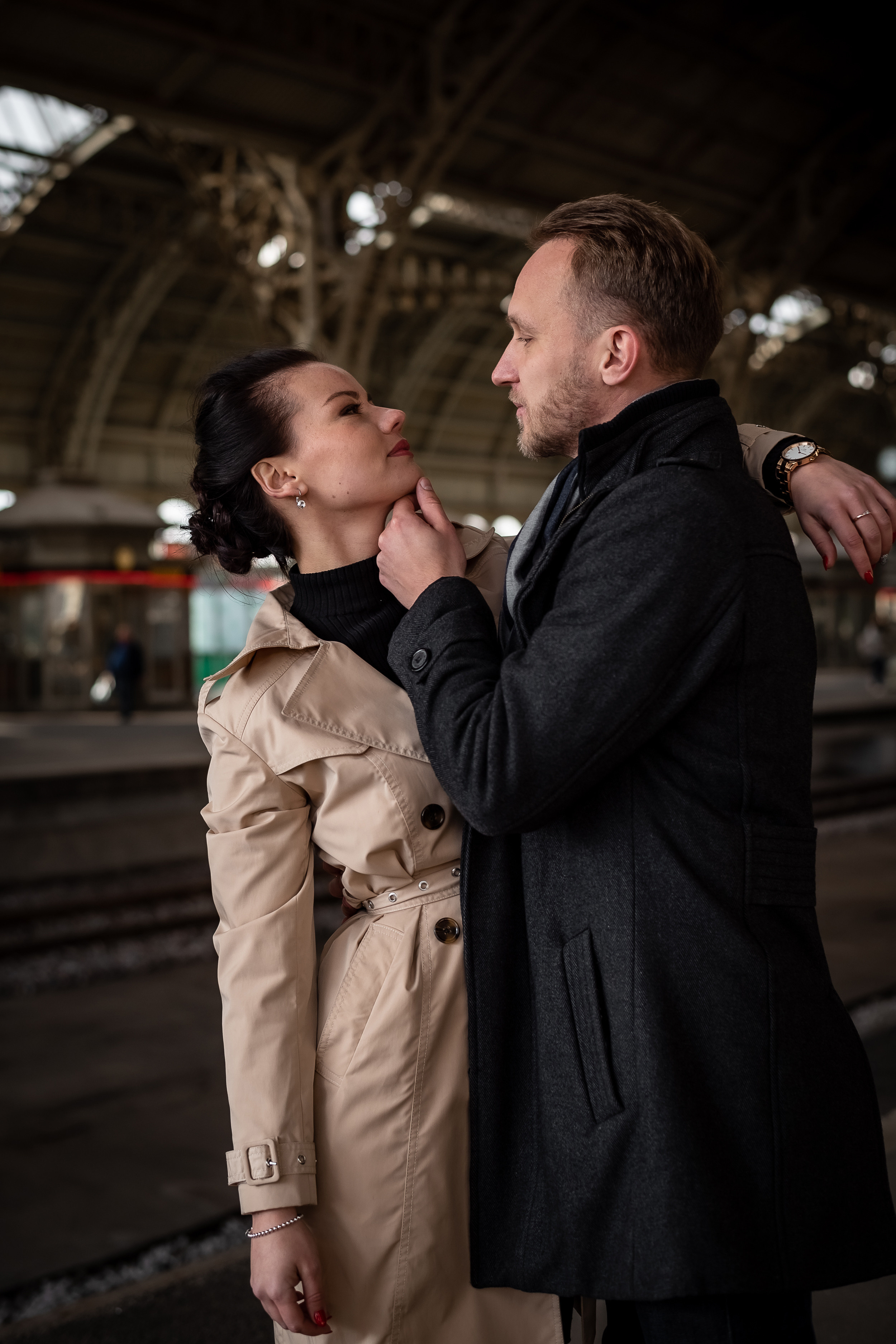 Love Story на Витебском вокзале. КОНТЕНТ |БРЕНД фотограф Санкт-Петербург — Жанна Олтаржевская