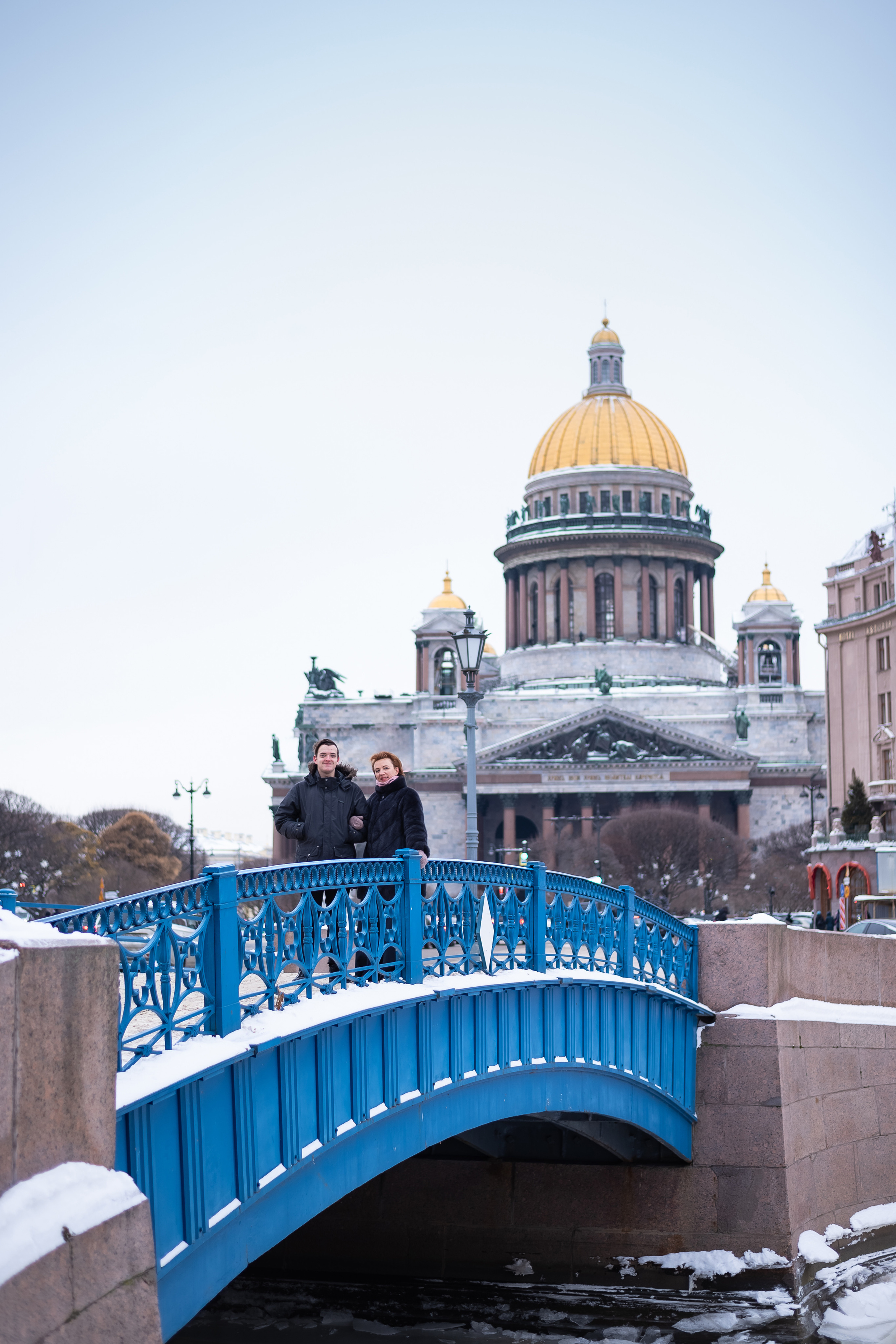 Прогулка около Синего моста и Исаакиевского собора зимой. КОНТЕНТ | БРЕНД фотограф Санкт-Петербург — Жанна Олтаржевская