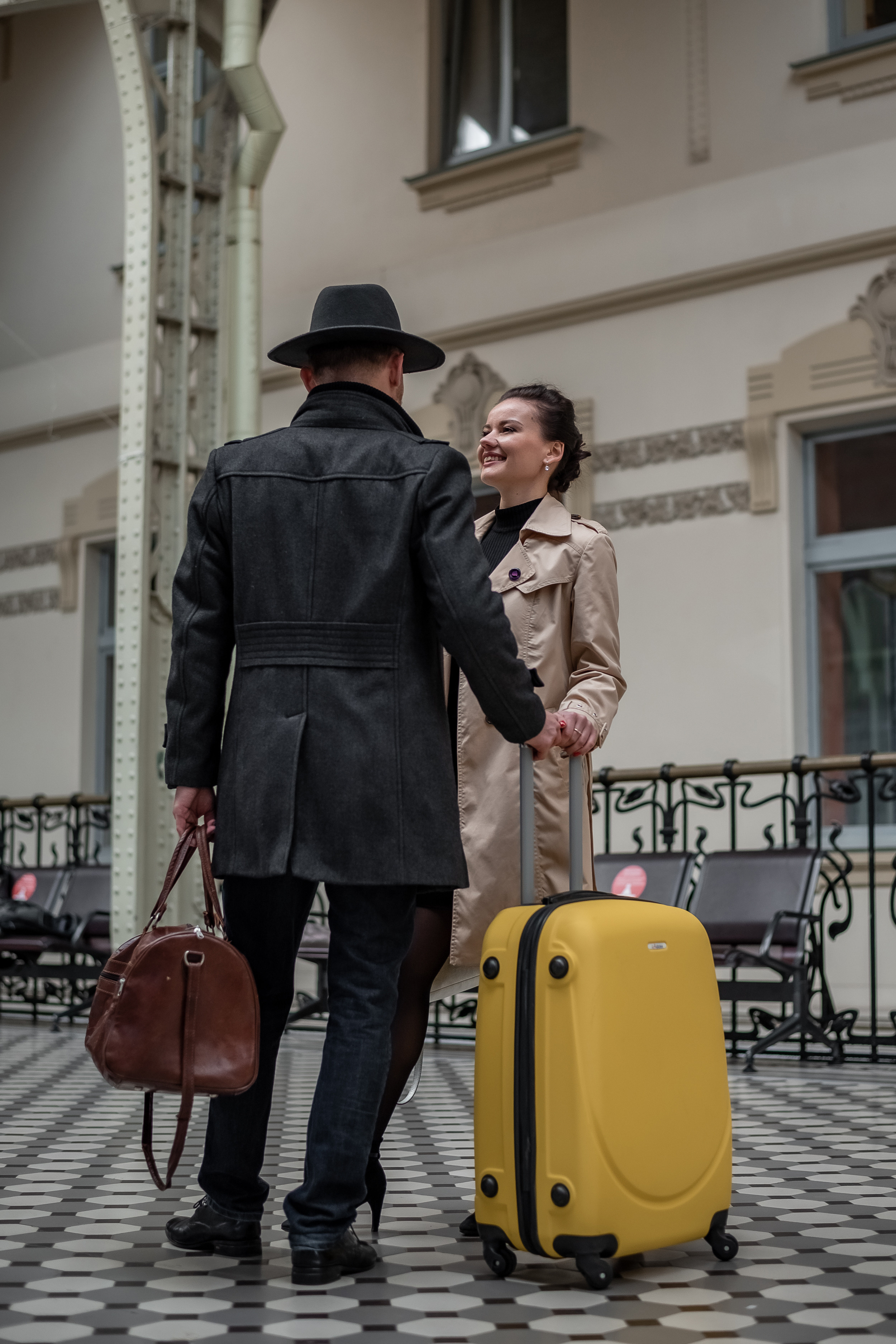 Love Story на Витебском вокзале. КОНТЕНТ |БРЕНД фотограф Санкт-Петербург — Жанна Олтаржевская