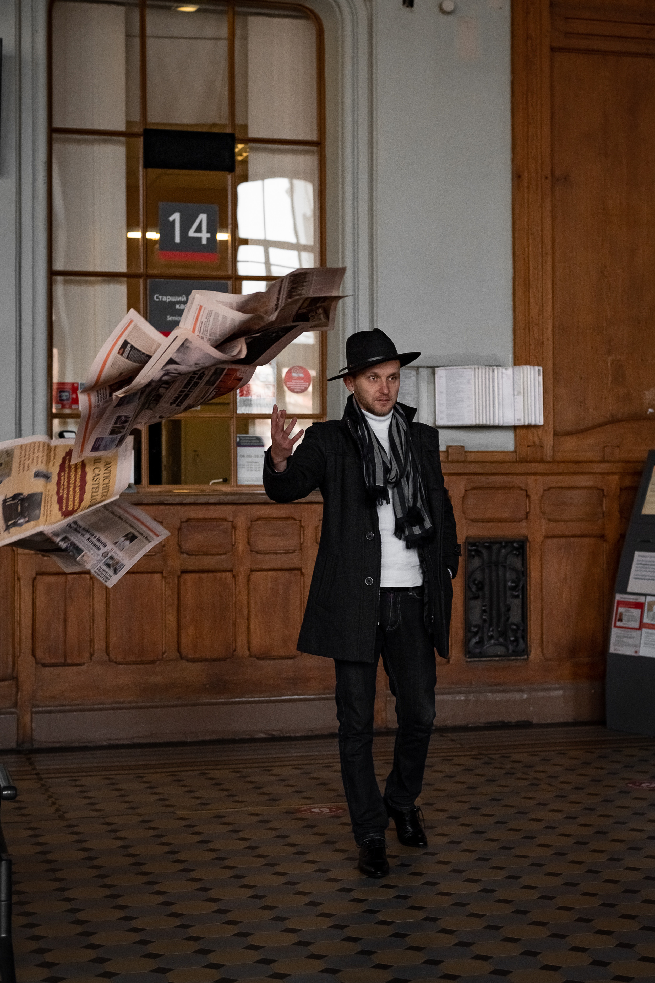 Love Story на Витебском вокзале. КОНТЕНТ |БРЕНД фотограф Санкт-Петербург — Жанна Олтаржевская