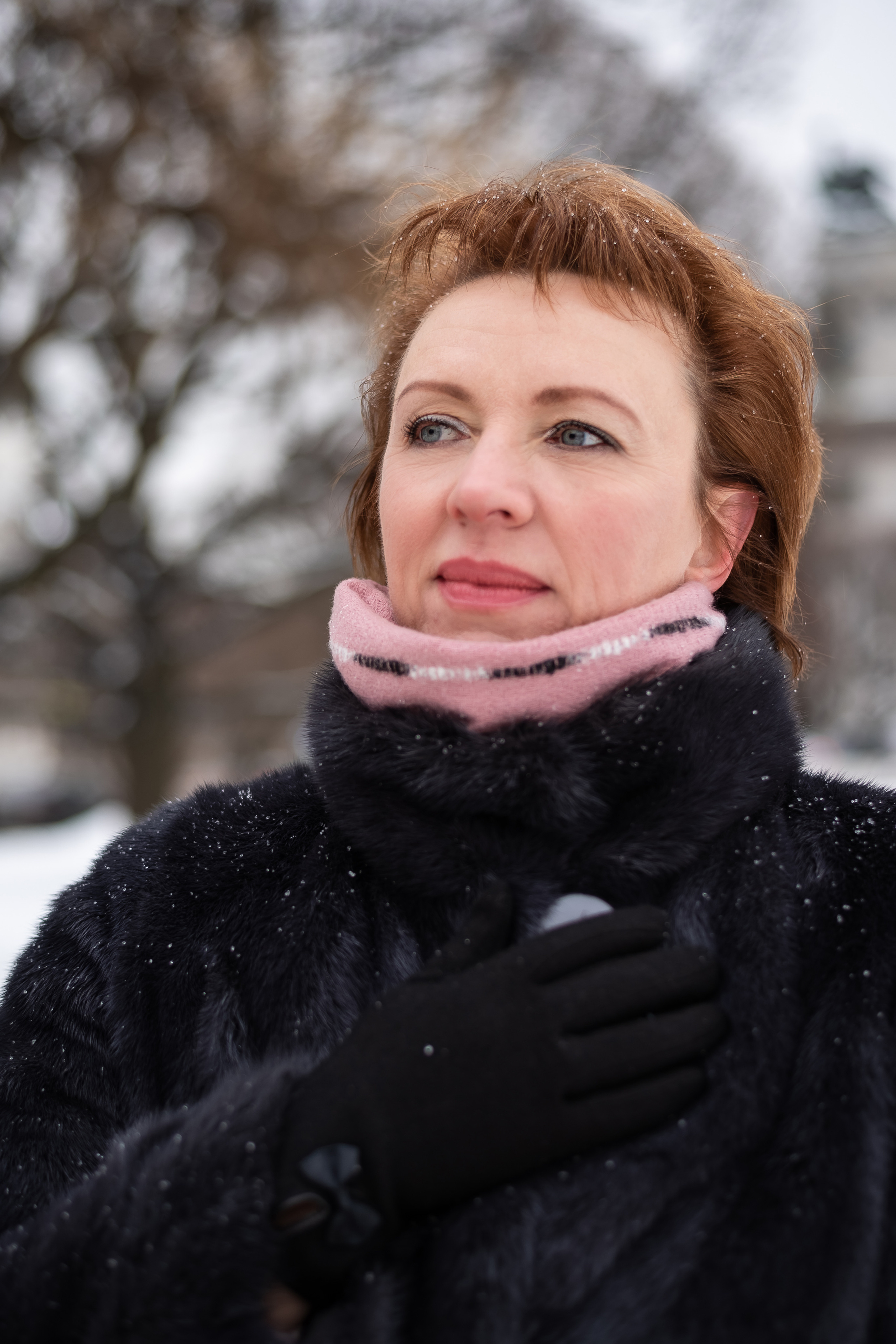 Прогулка около Синего моста и Исаакиевского собора зимой. КОНТЕНТ | БРЕНД фотограф Санкт-Петербург — Жанна Олтаржевская