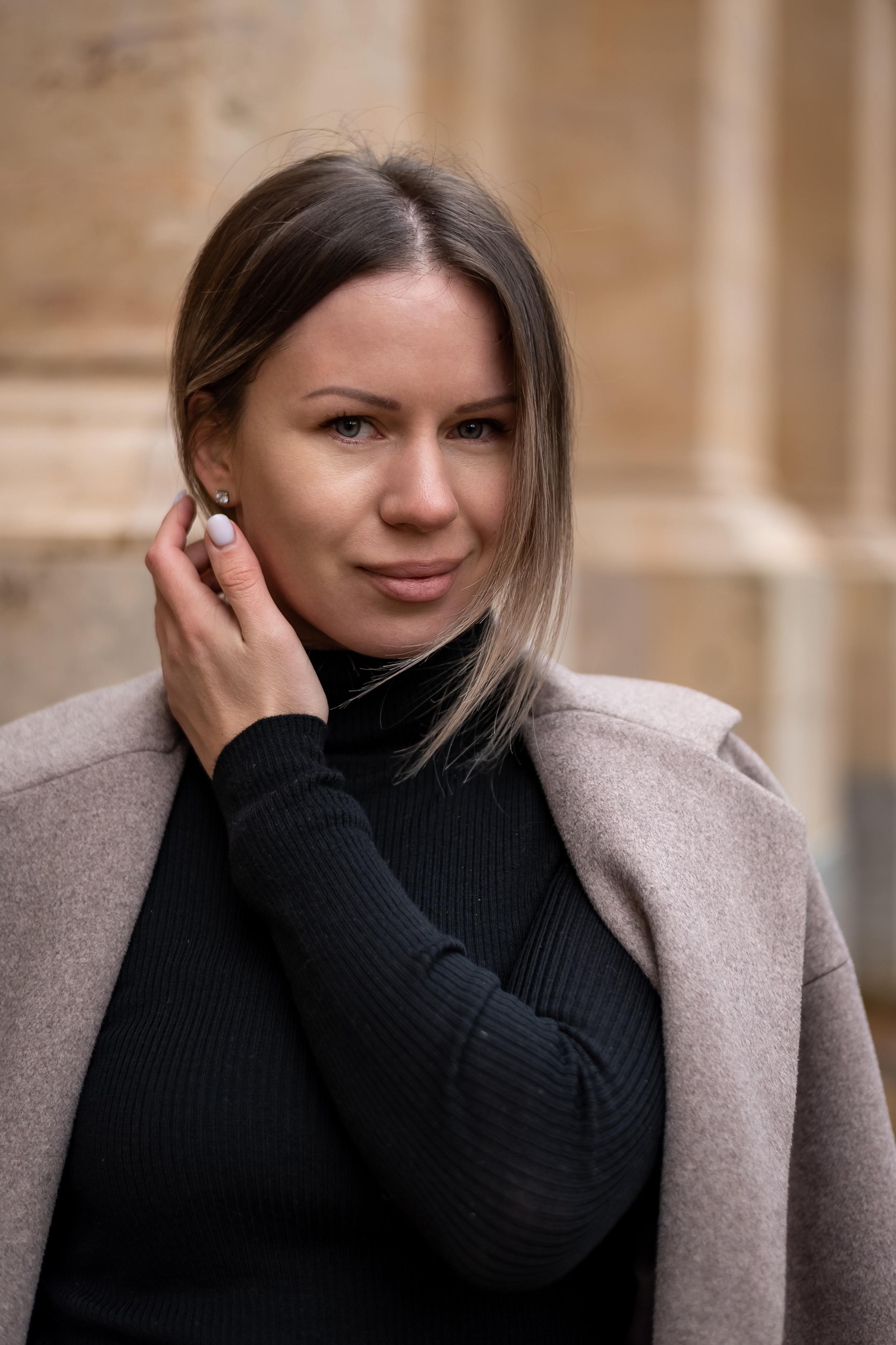 Фотосессия в Шуваловском парке возле лютеранской церкви и водоема. КОНТЕНТ |БРЕНД фотограф Санкт-Петербург — Жанна Олтаржевская