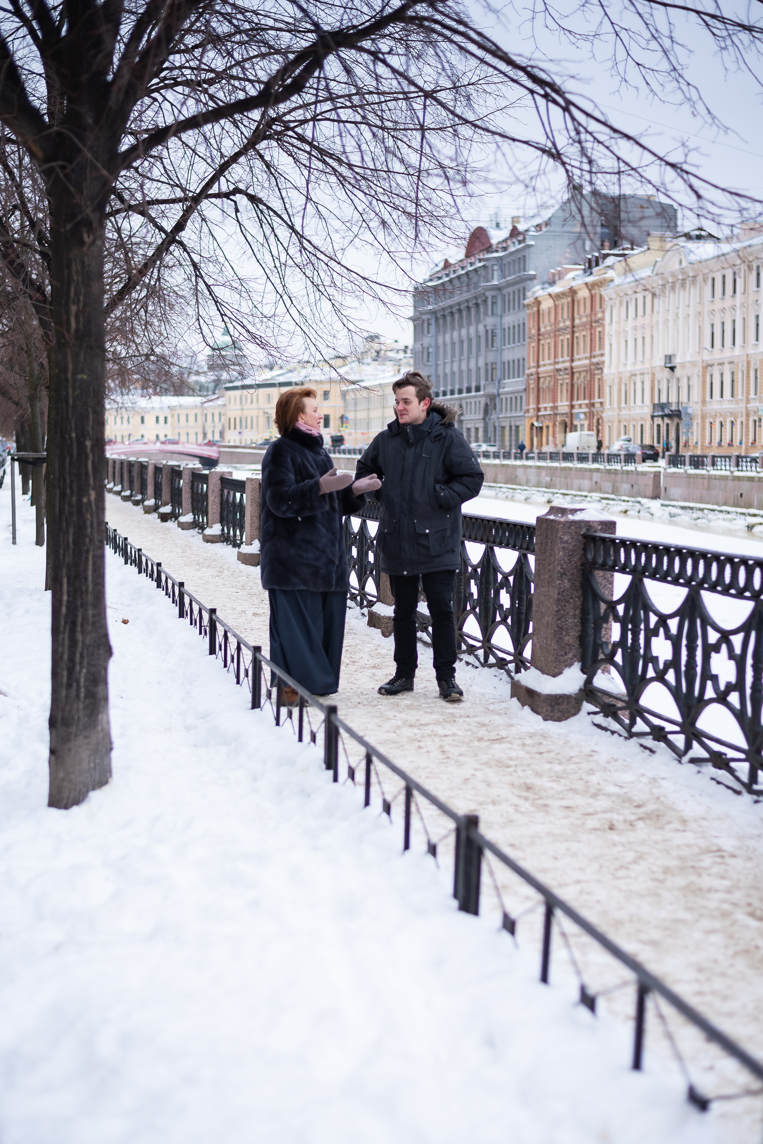 Прогулка около Синего моста и Исаакиевского собора зимой. КОНТЕНТ | БРЕНД фотограф Санкт-Петербург — Жанна Олтаржевская