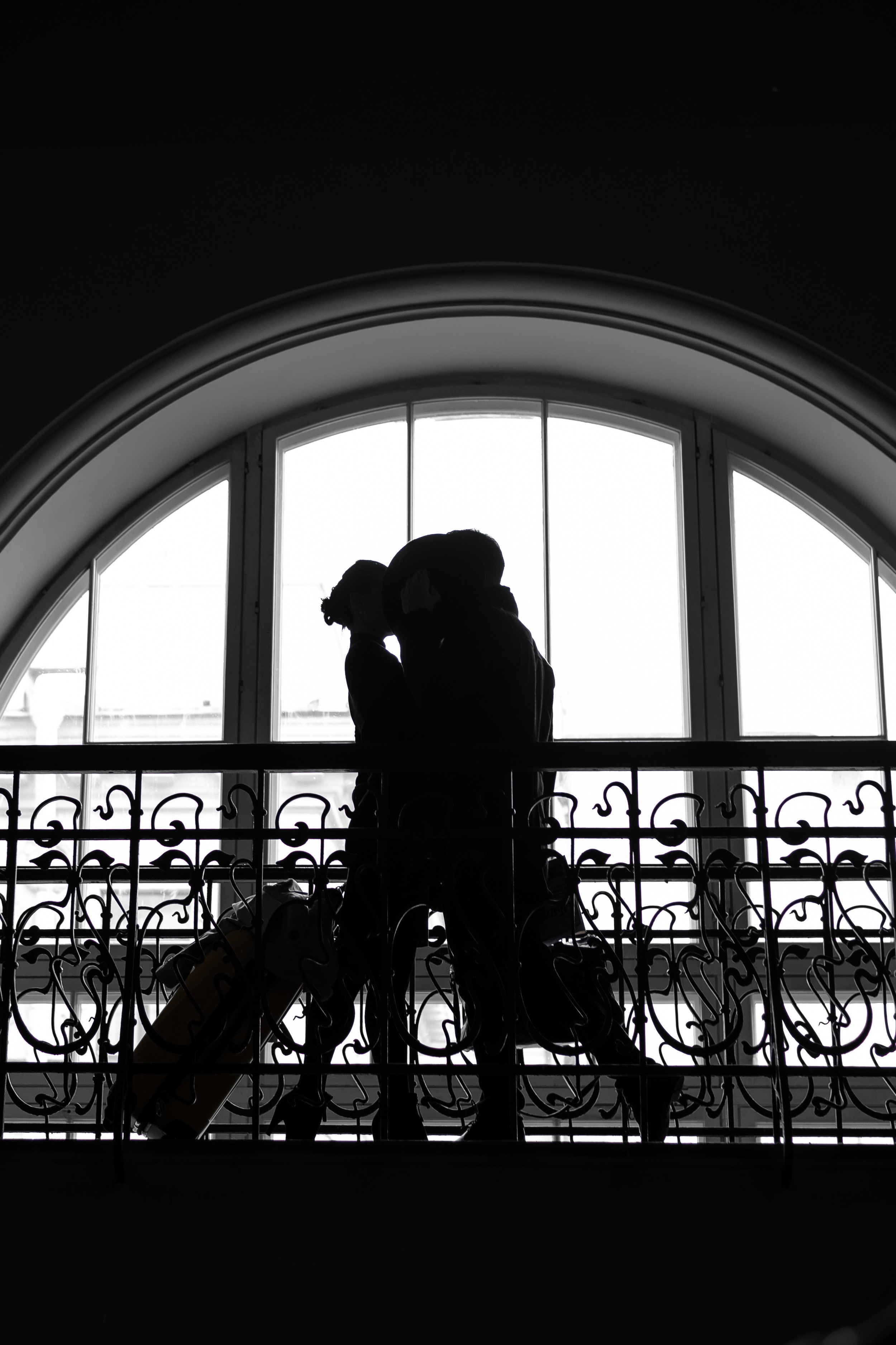 Love Story на Витебском вокзале. КОНТЕНТ |БРЕНД фотограф Санкт-Петербург — Жанна Олтаржевская