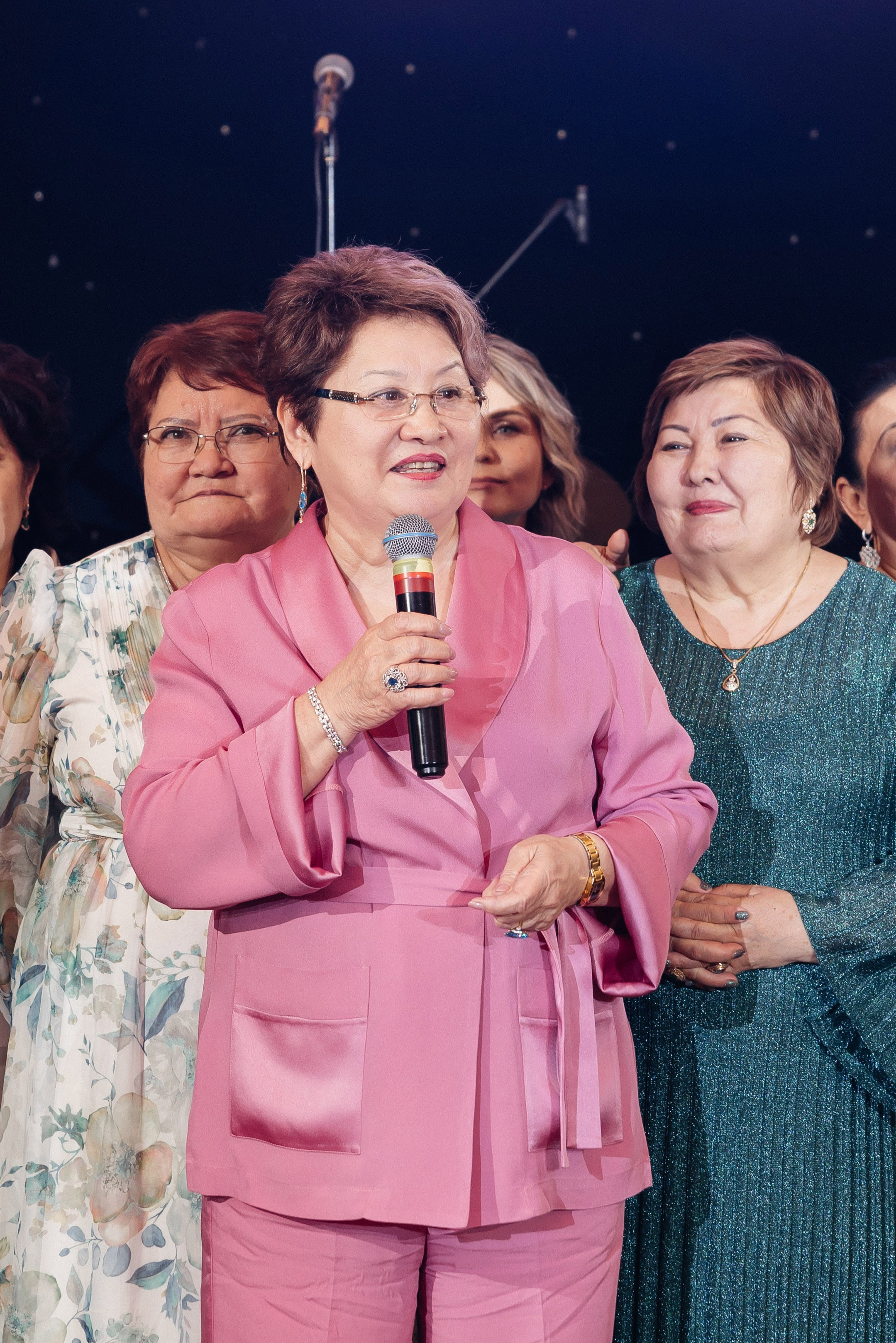 Alina Uzatu. Профессиональный фотограф в городе Астана/Алматы Даурен Сембаев