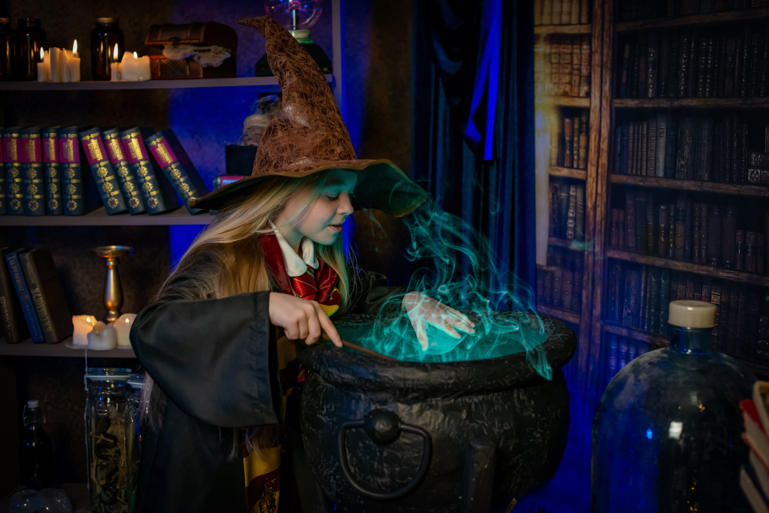 Хогвартс. Татьяна Гойда портретный и семейный фотограф Ленск. Выпускные альбомы