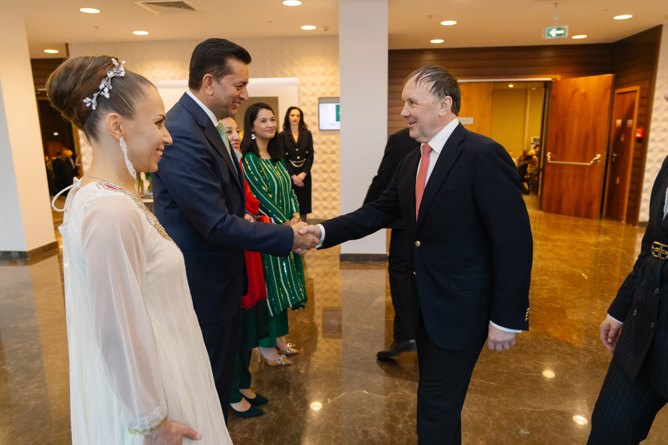 Фотосъемка делегации Пакистана в Беларуси в отеле Марриотт. Свадебный фотограф в Минске/Беларуси Сергей Спиридонов