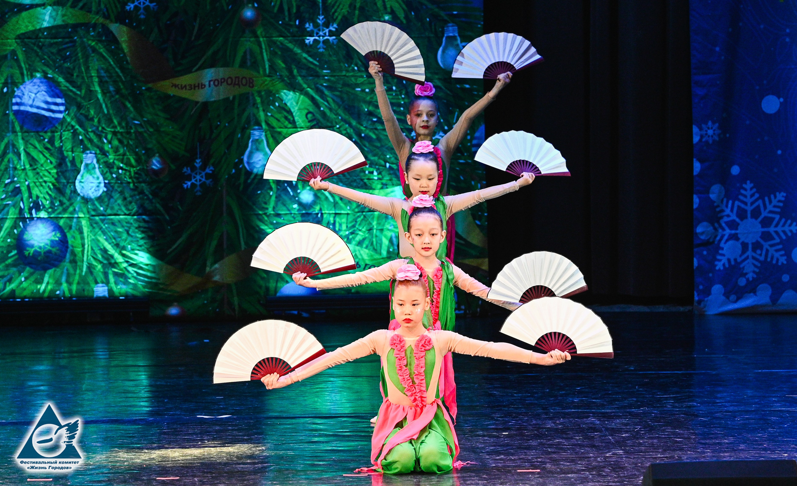 06.01.2026 «Жизнь Городов» Фестиваль-конкурс «Рождественские звёзды» г. Москва. Медиастудия Фото Концепт