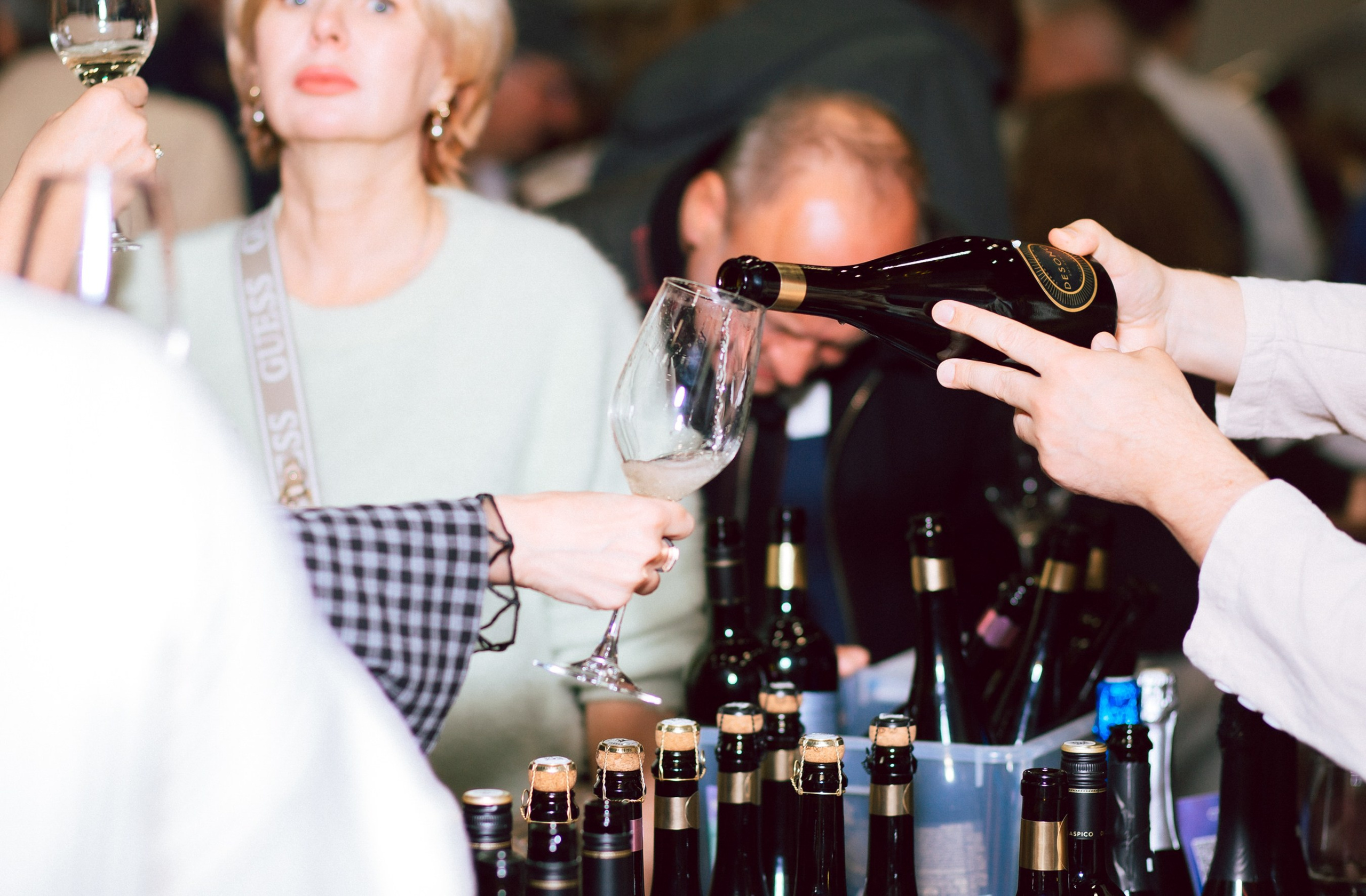 Фотограф на винные фестивали и дегустации в Сочи — Репортаж и цены. Фотограф Сочи Адлер. Солькаева Анастасия