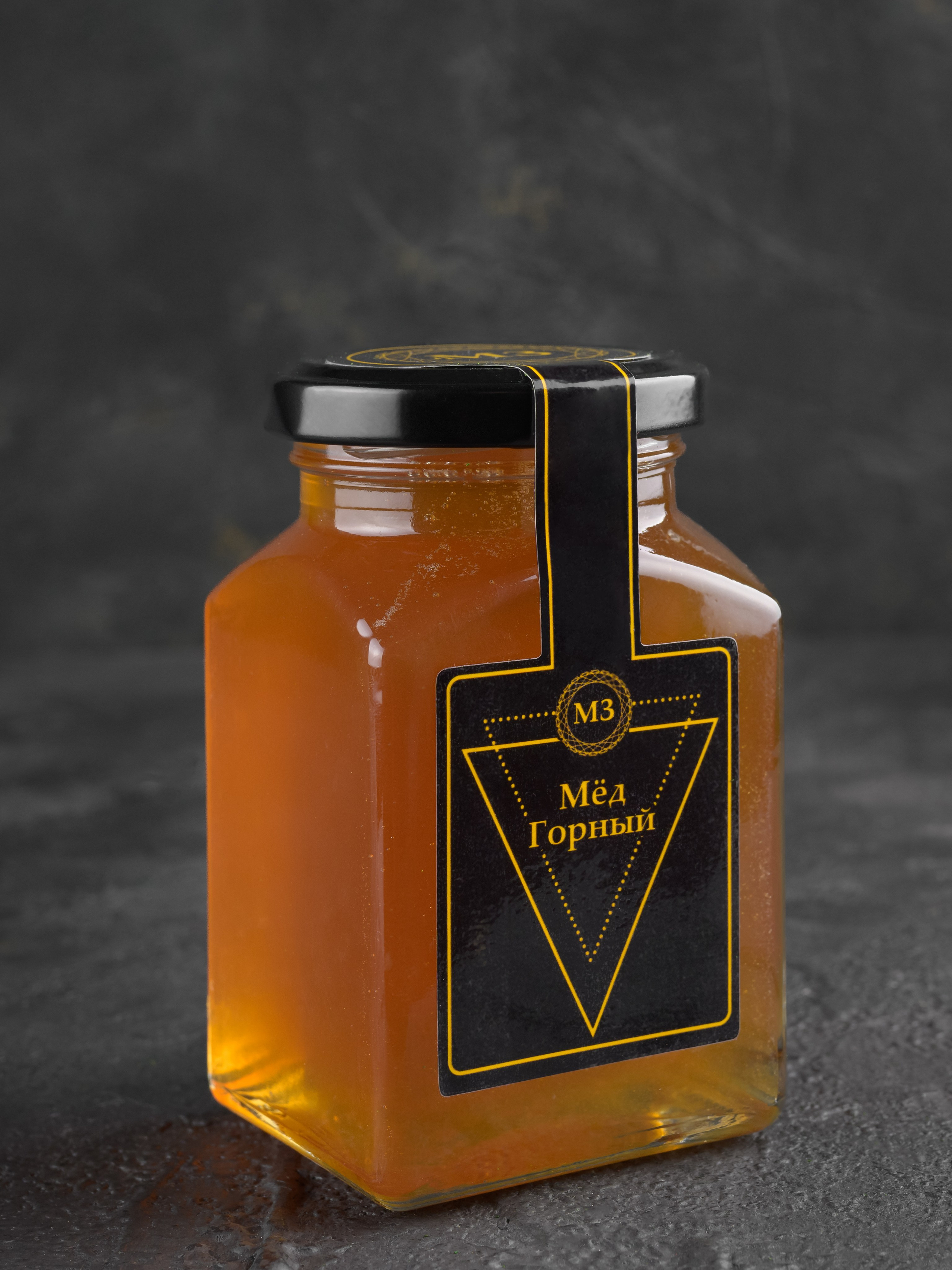 Серия фотографий подарочного набора мёда для маркетплейсов Ozon и Wildberries. Акцент на детали и общий вид с разных ракурсов. г. Барнаул