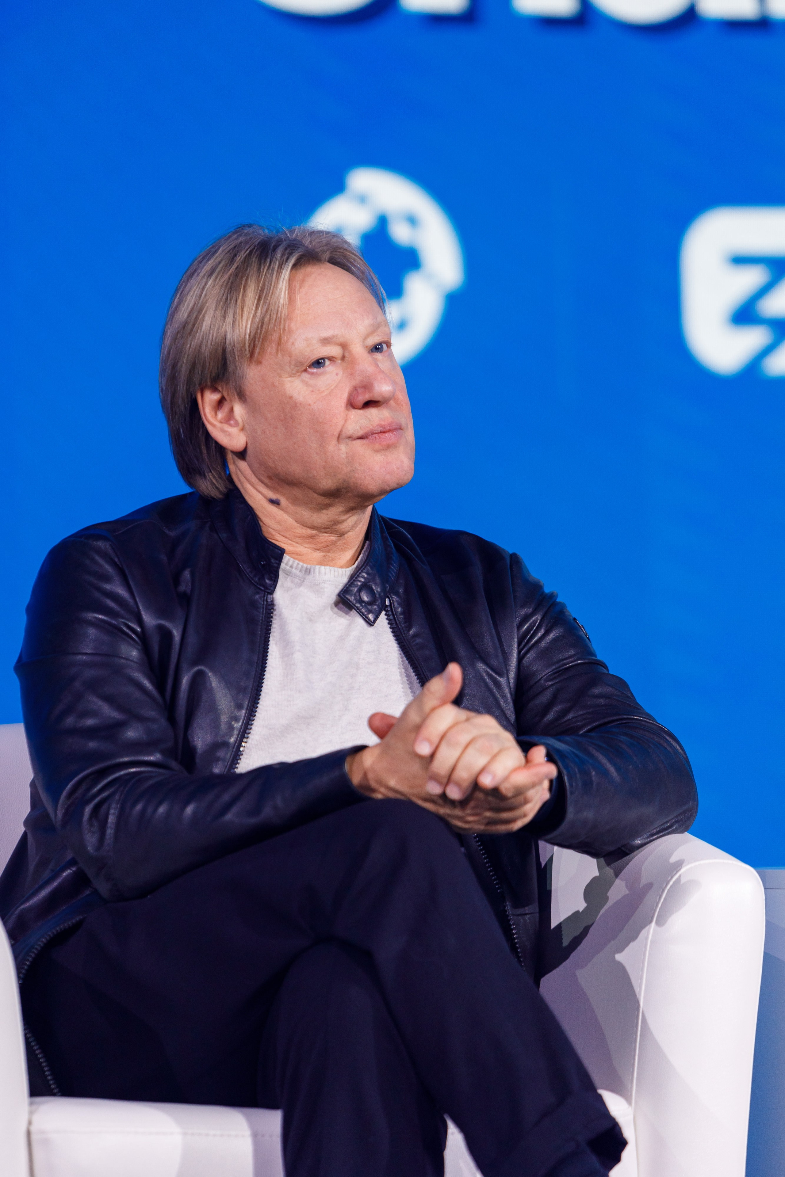 Всемирный фестиваль молодёжи 2024 в России. Репортажный фотограф в Москве, Сочи и Санкт-Петербурге