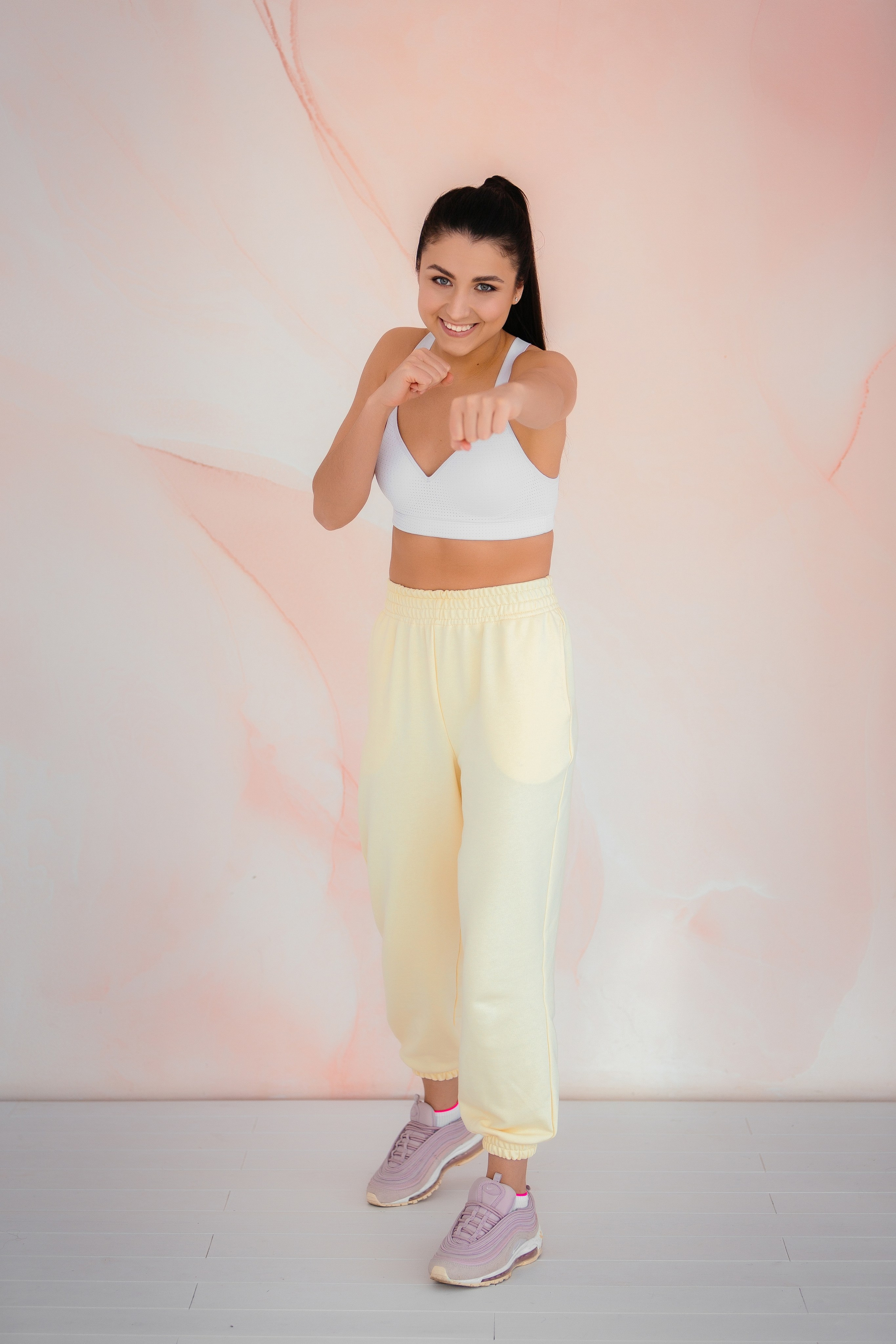 Блог фитнес инструктора. Фототерапевт Ева Бунеева