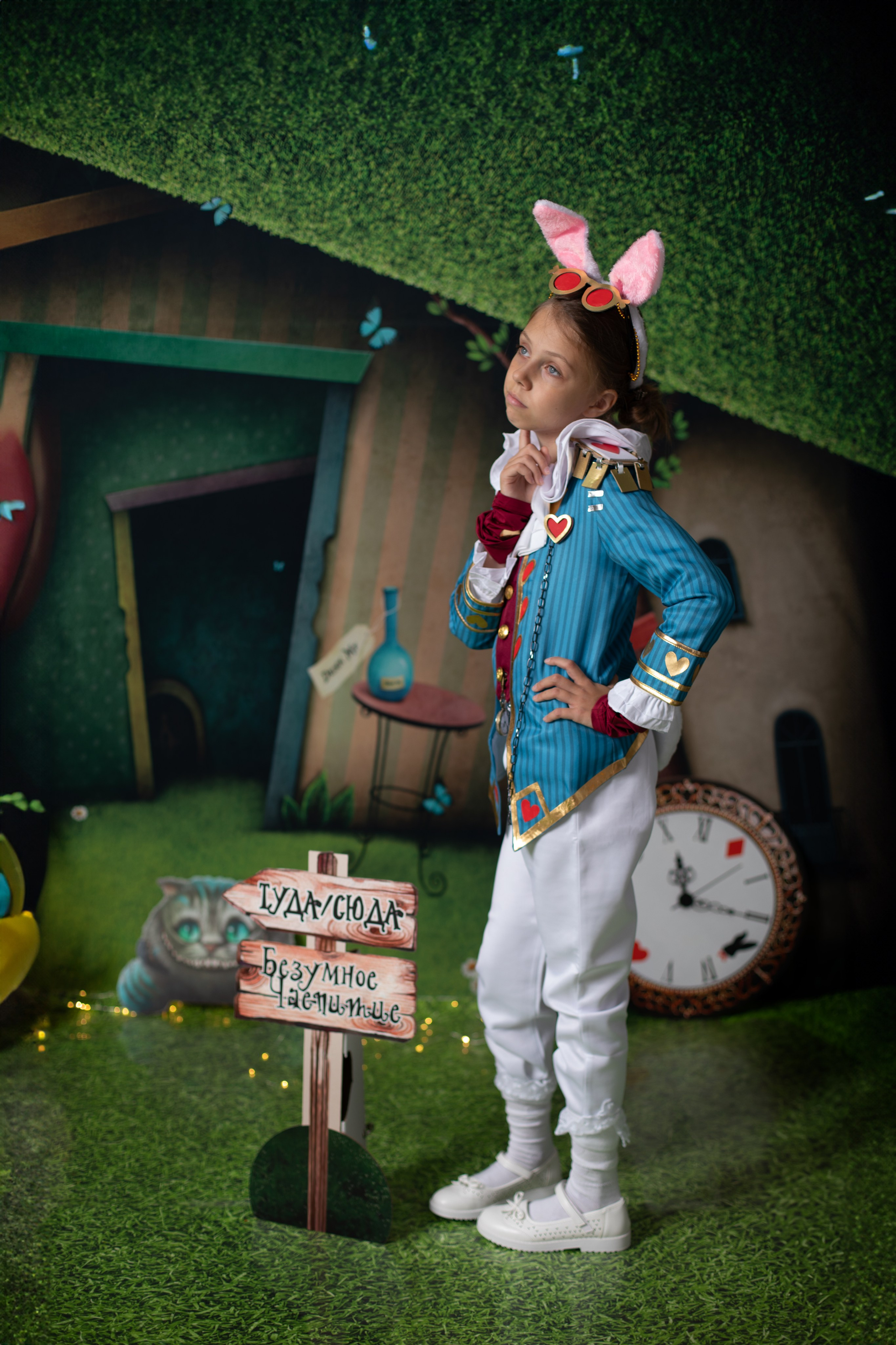 Алиса в Стране Чудес. Фотограф новорождённых Псков