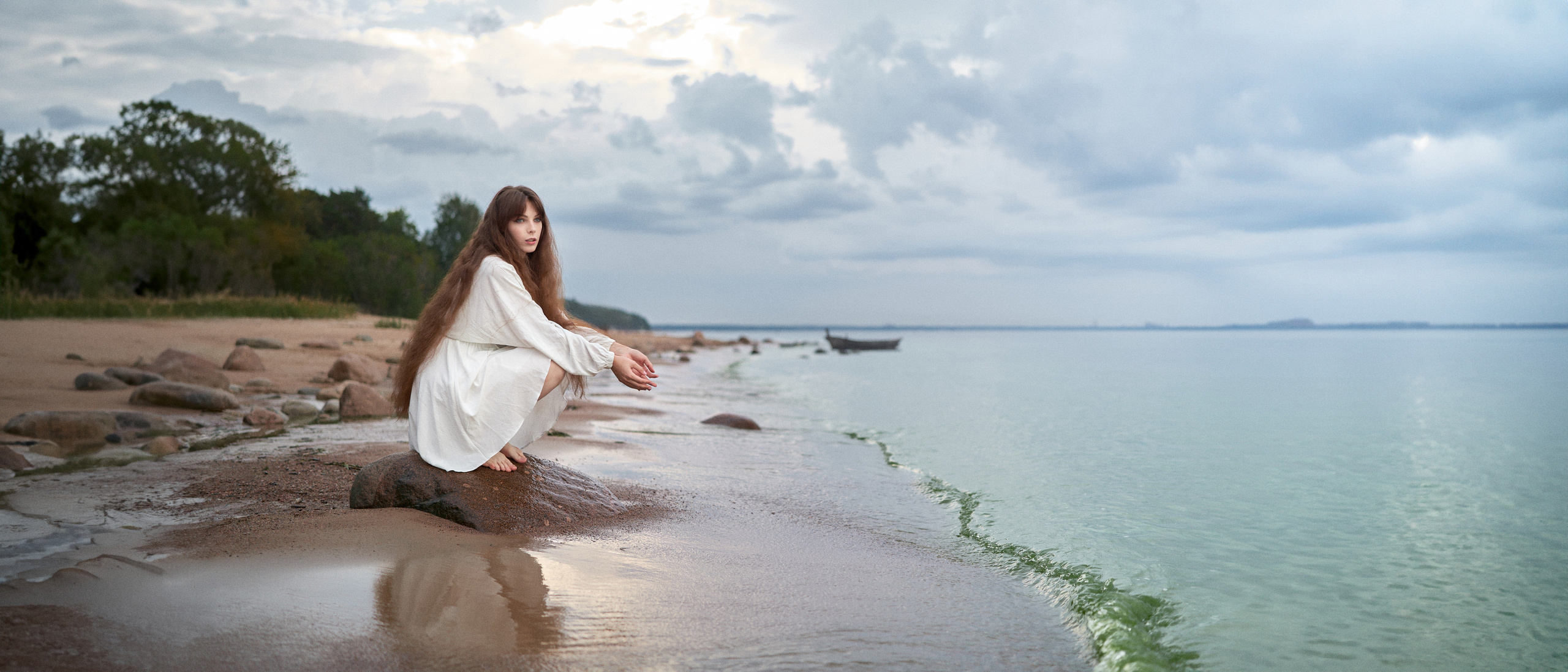 Тишина у воды — женская фотосессия Дарина, фотограф Сергей Горшенин, Санкт-Петербург. Сергей Горшенин — профессиональный фотограф