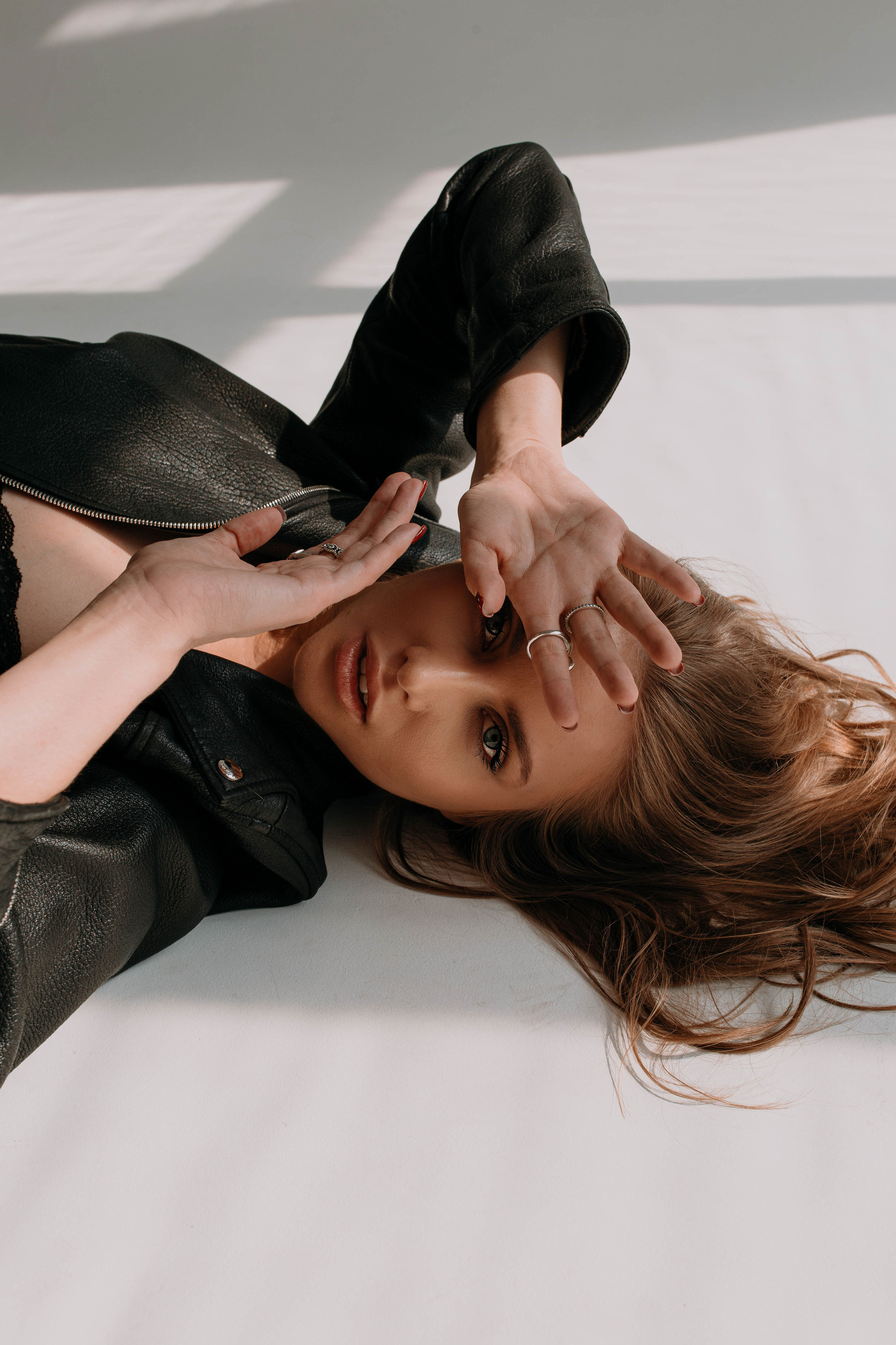 Портфолио со студийными съемками. Женский и свадебный фотограф Анастасия Митрохина