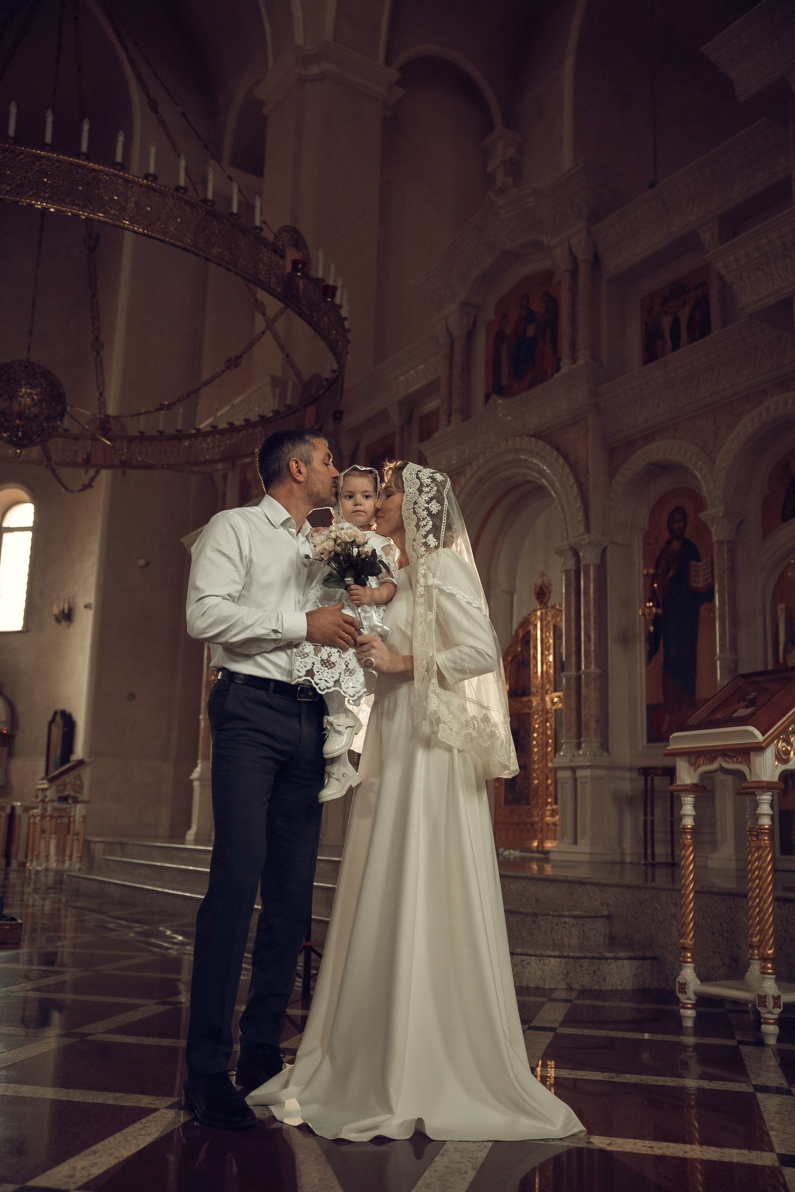 венчание таинство Кореновск семейная пара семья храм церковь батюшка  фотограф Наталья Бочарова новорожденные