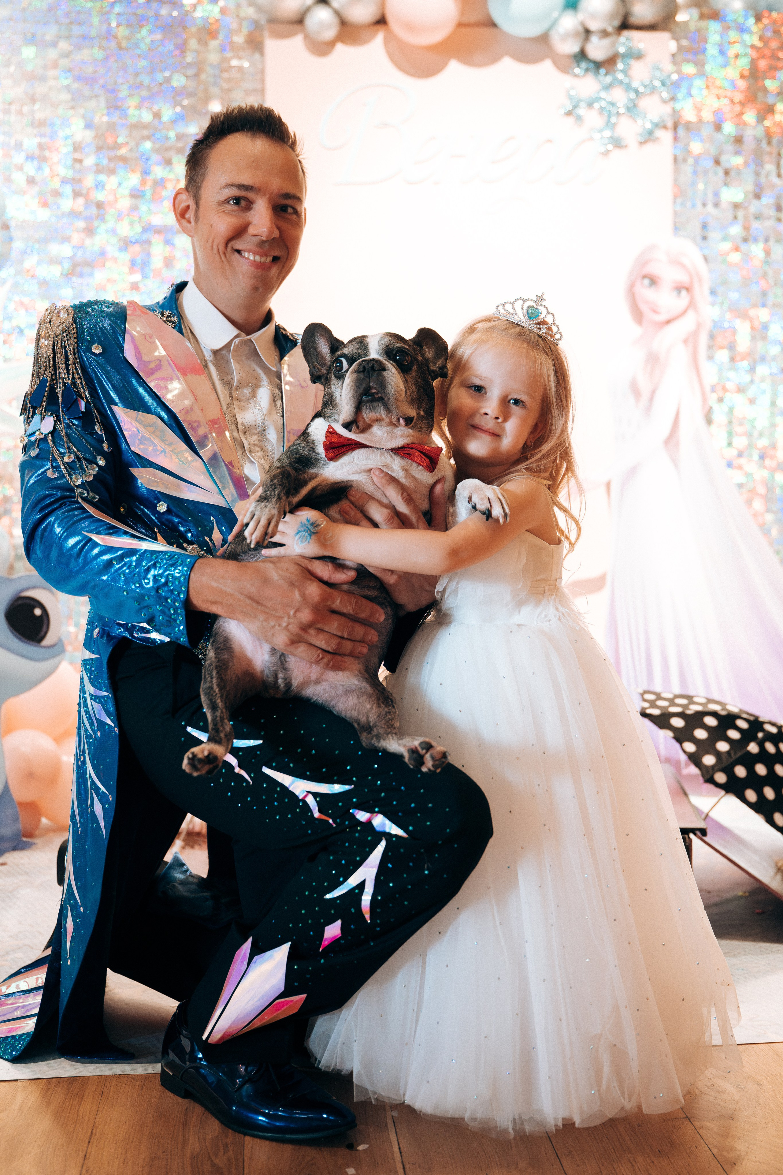 Заказать фотографа на день рождения в Москве и других городах. Фотограф на крещение и венчание, дни рождения и праздники