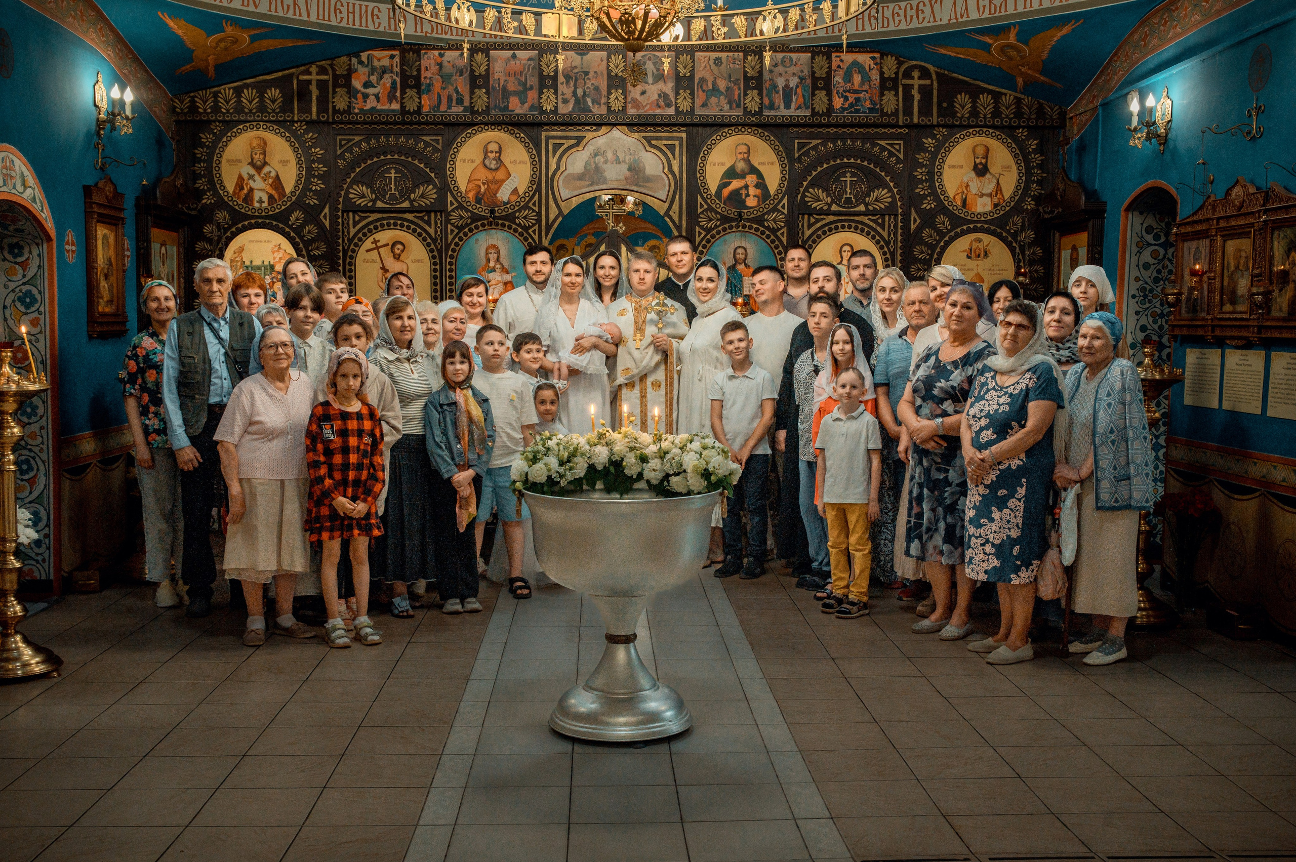 Таинство Крещения Филиппа, Храм святых Новомучеников и Исповедников Российских г. Волжский. Церковный, семейный и репортажный фотограф Волгоград, Волжский