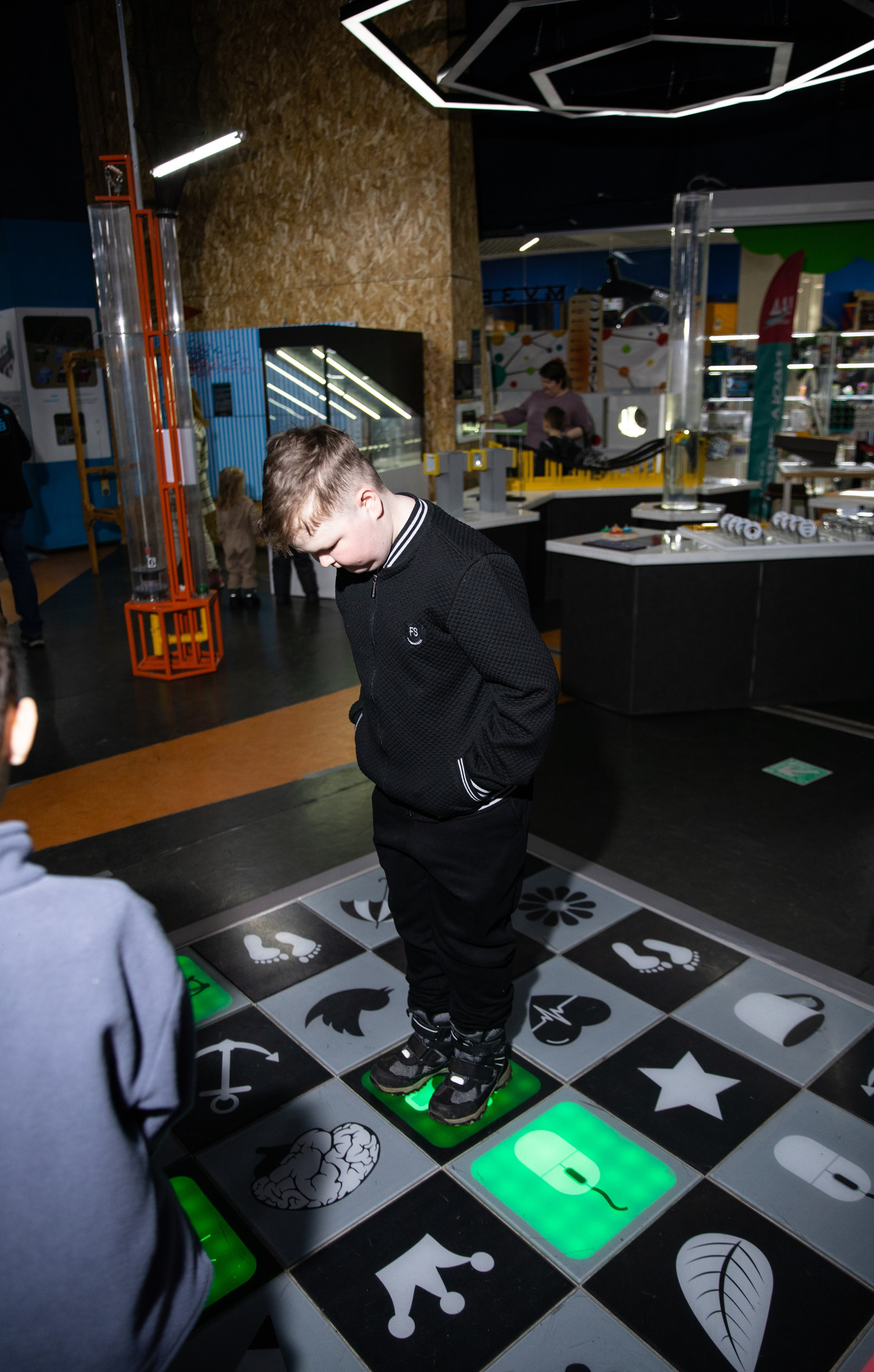 Экспрементус -Новые люди 2026. Репортажный и свадебный фотограф в Челябинске Елисеев Павел