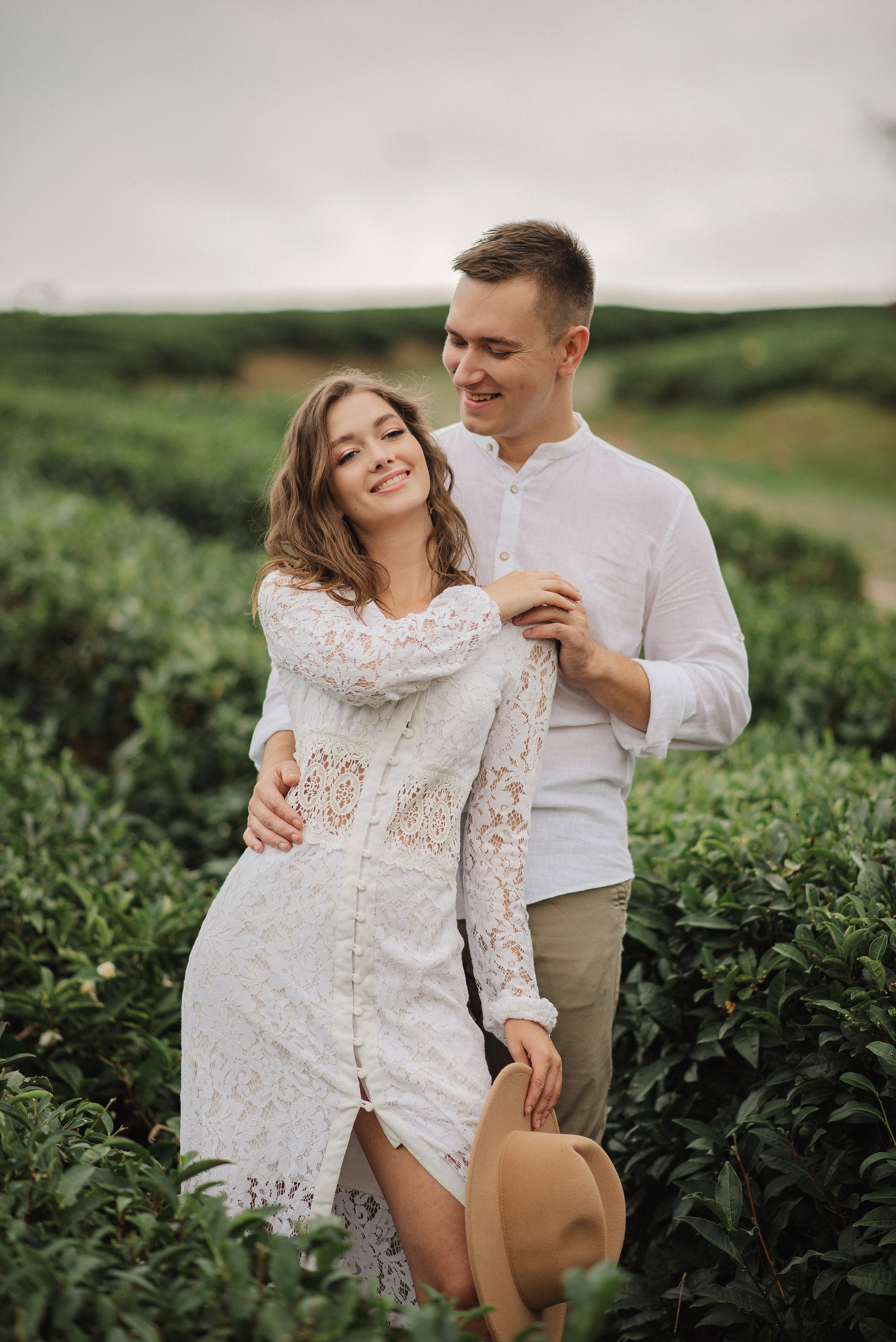 LoveStory на чайных плантациях. Ваш личный фотограф в Пскове Анаис Рамирез