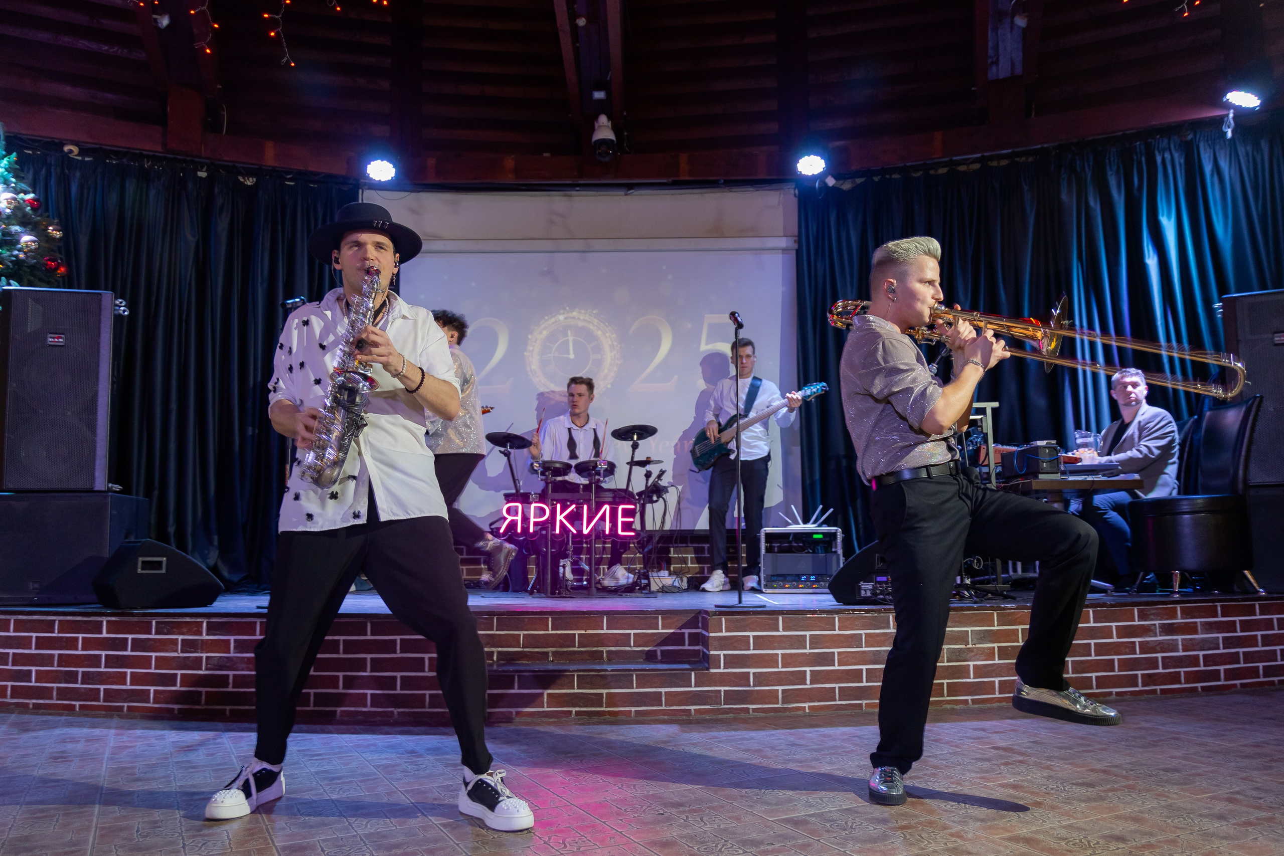 Корпоративная новогодняя съемка для логистической компании ИТА. Свадебный фотограф в Минске/Беларуси Сергей Спиридонов