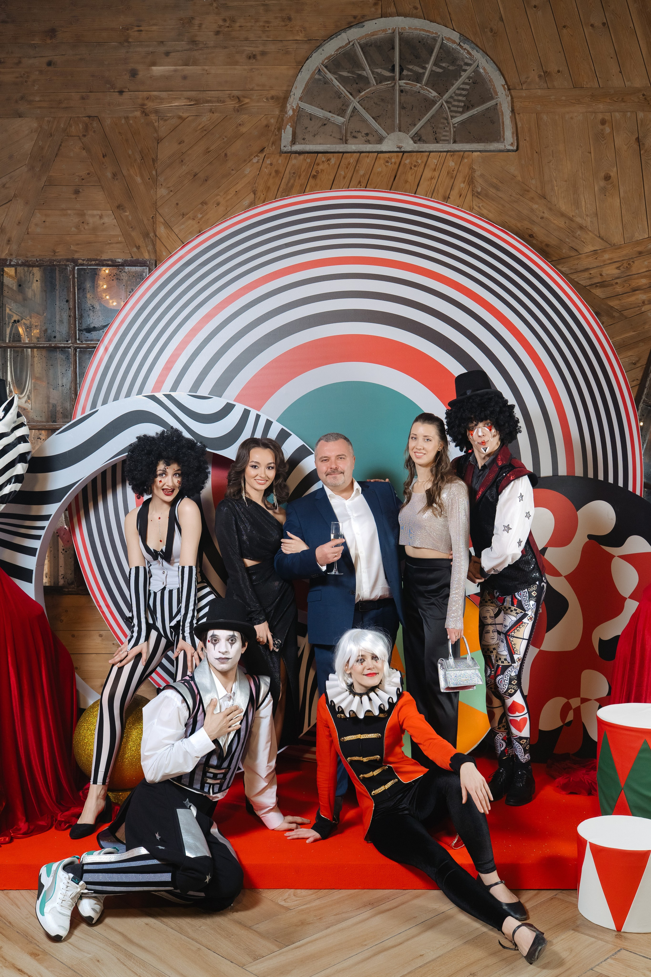 Новогодний корпоратив. КОРПОРАТИВНЫЙ, ИМИДЖЕВЫЙ И РЕПОРТАЖНЫЙ ФОТОГРАФ МАКСИМ МЕШ