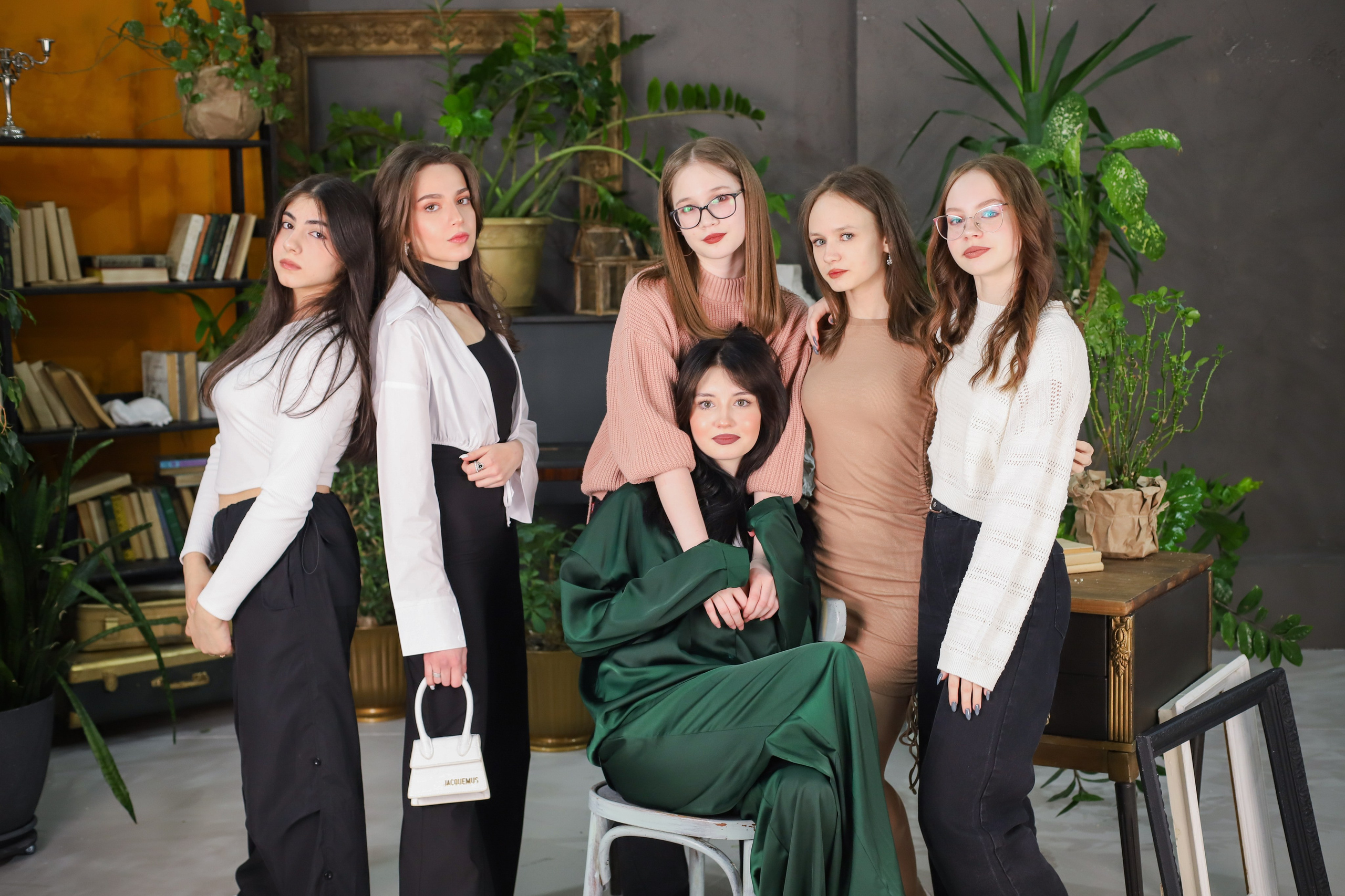 В крутой зелёной студии. Фотограф в Сургуте Брызгунова Анастасия